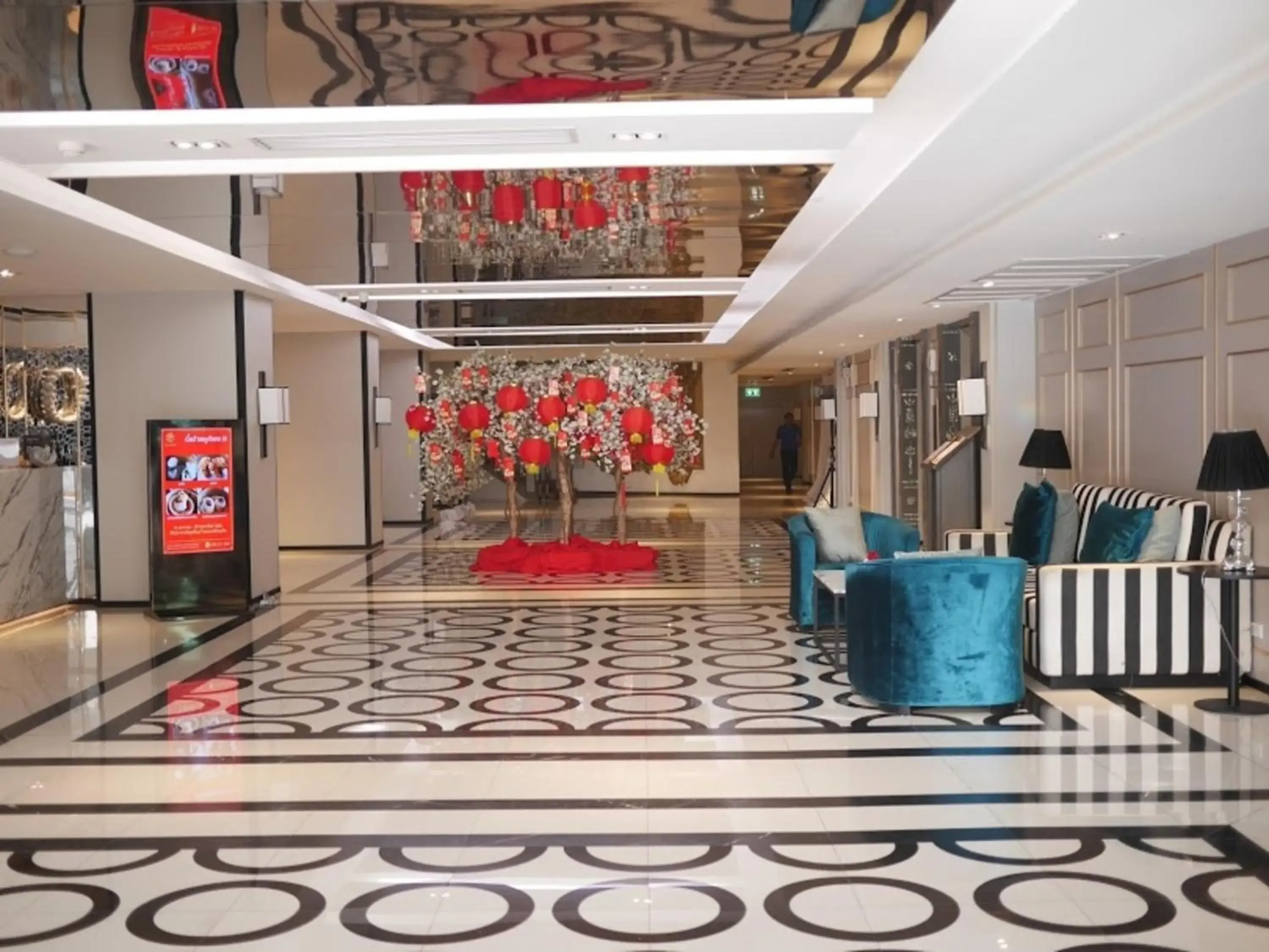 Lobby or reception in Pearl Hotel Phuket Lobby or reception in Pearl Hotel Phuket