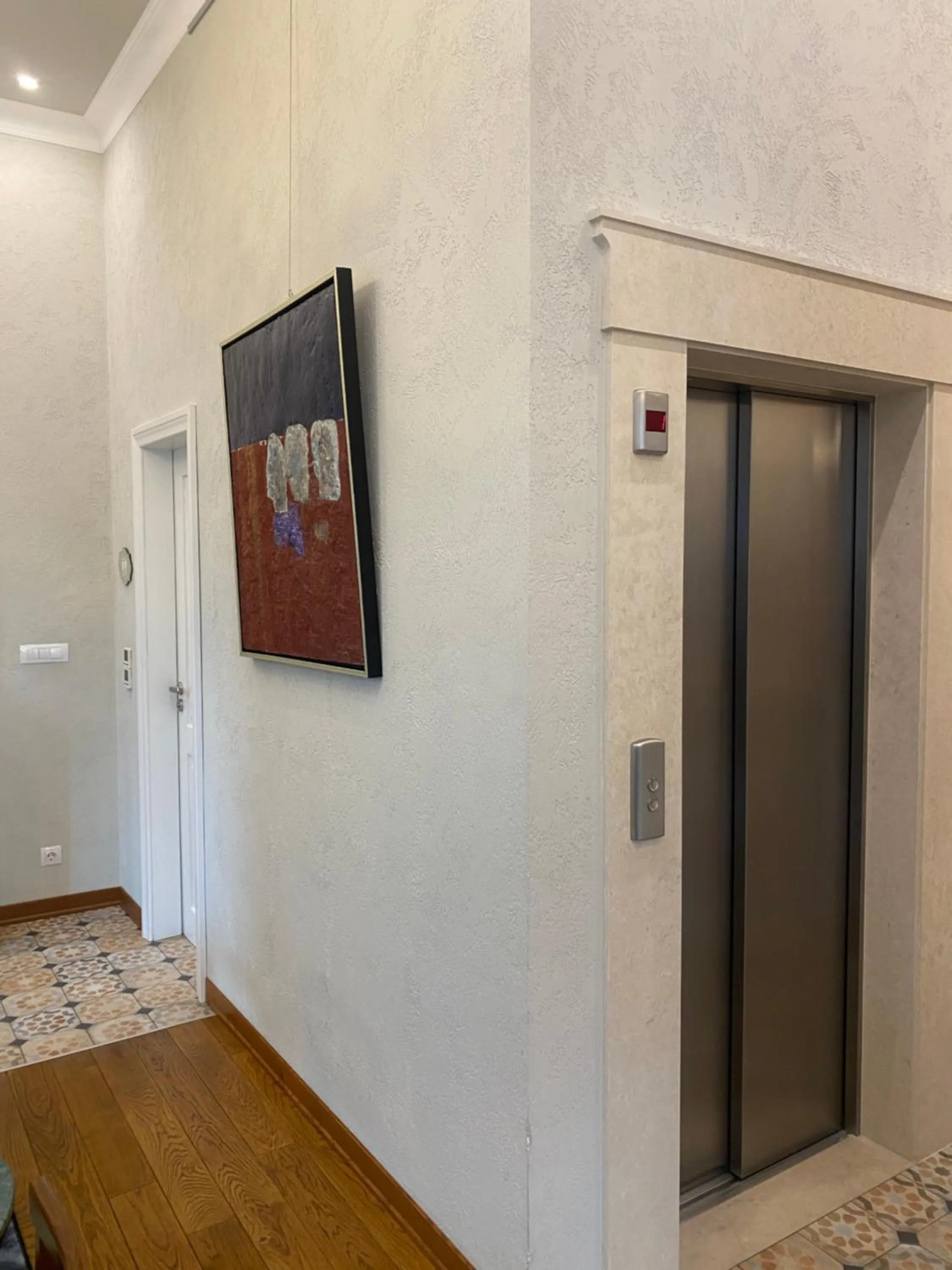 elevator in Villa Promenade