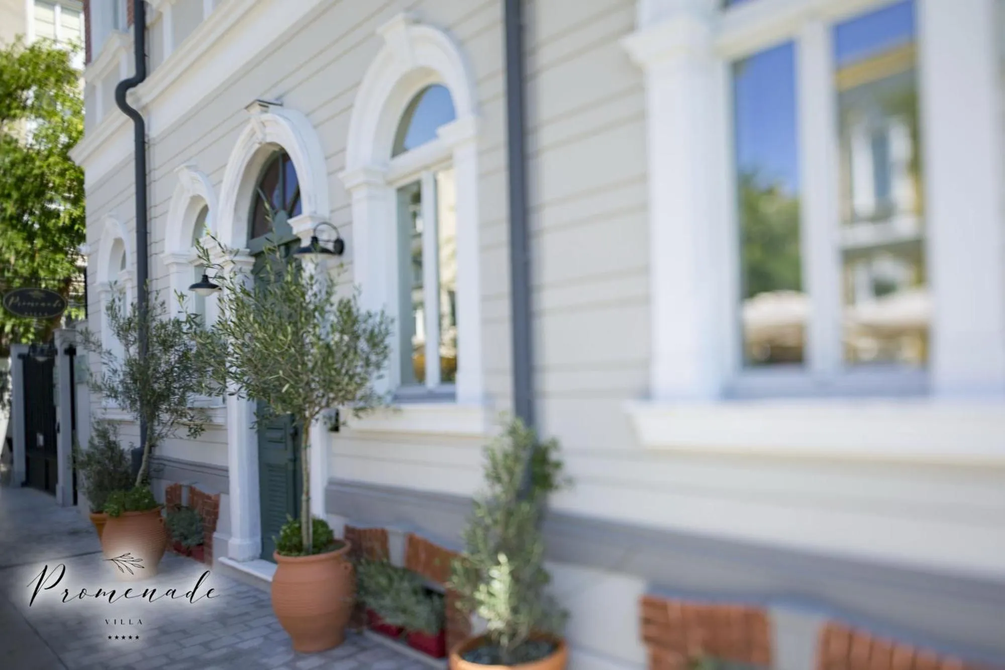 Property building in Villa Promenade