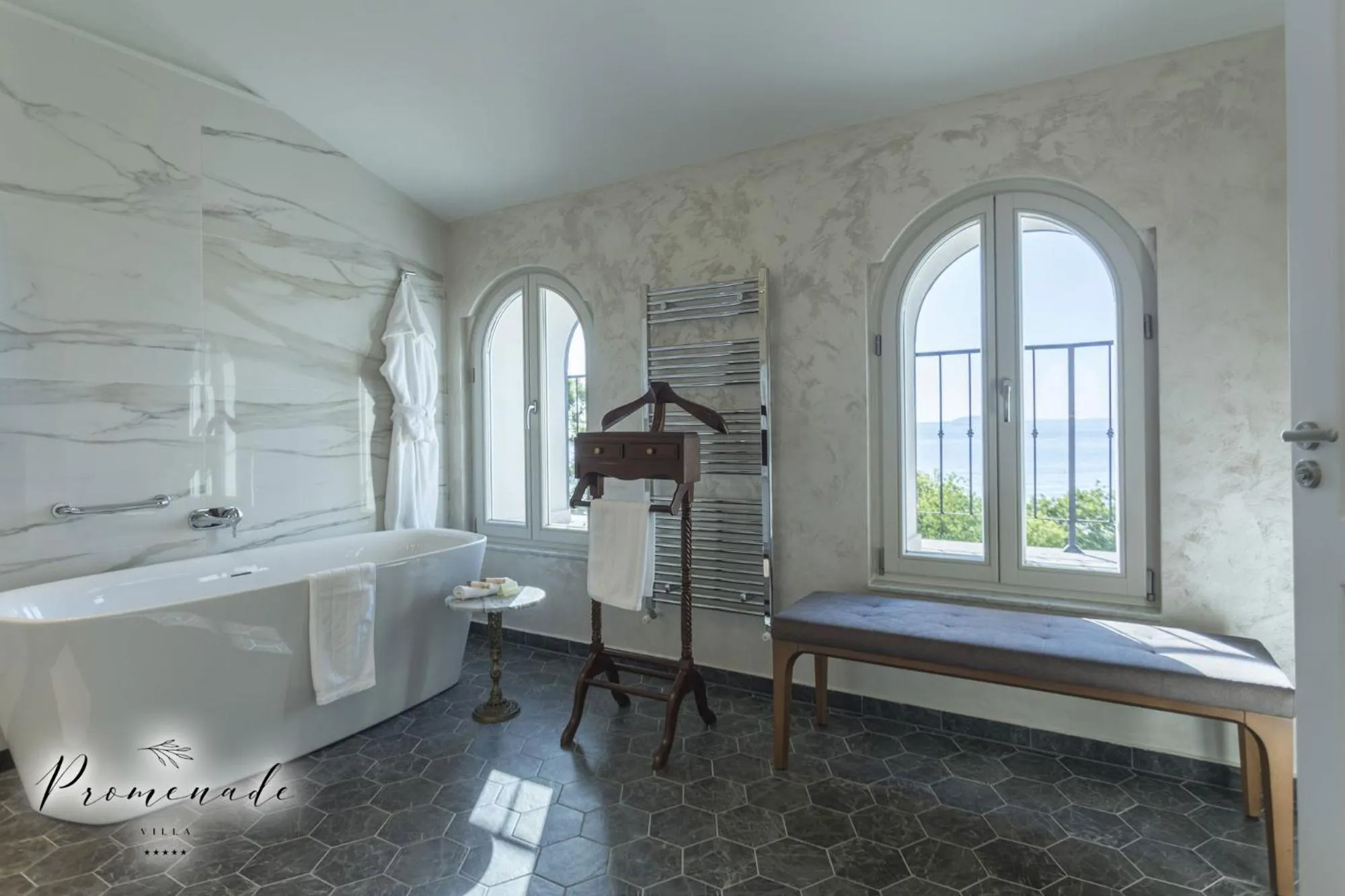 Bathroom in Villa Promenade