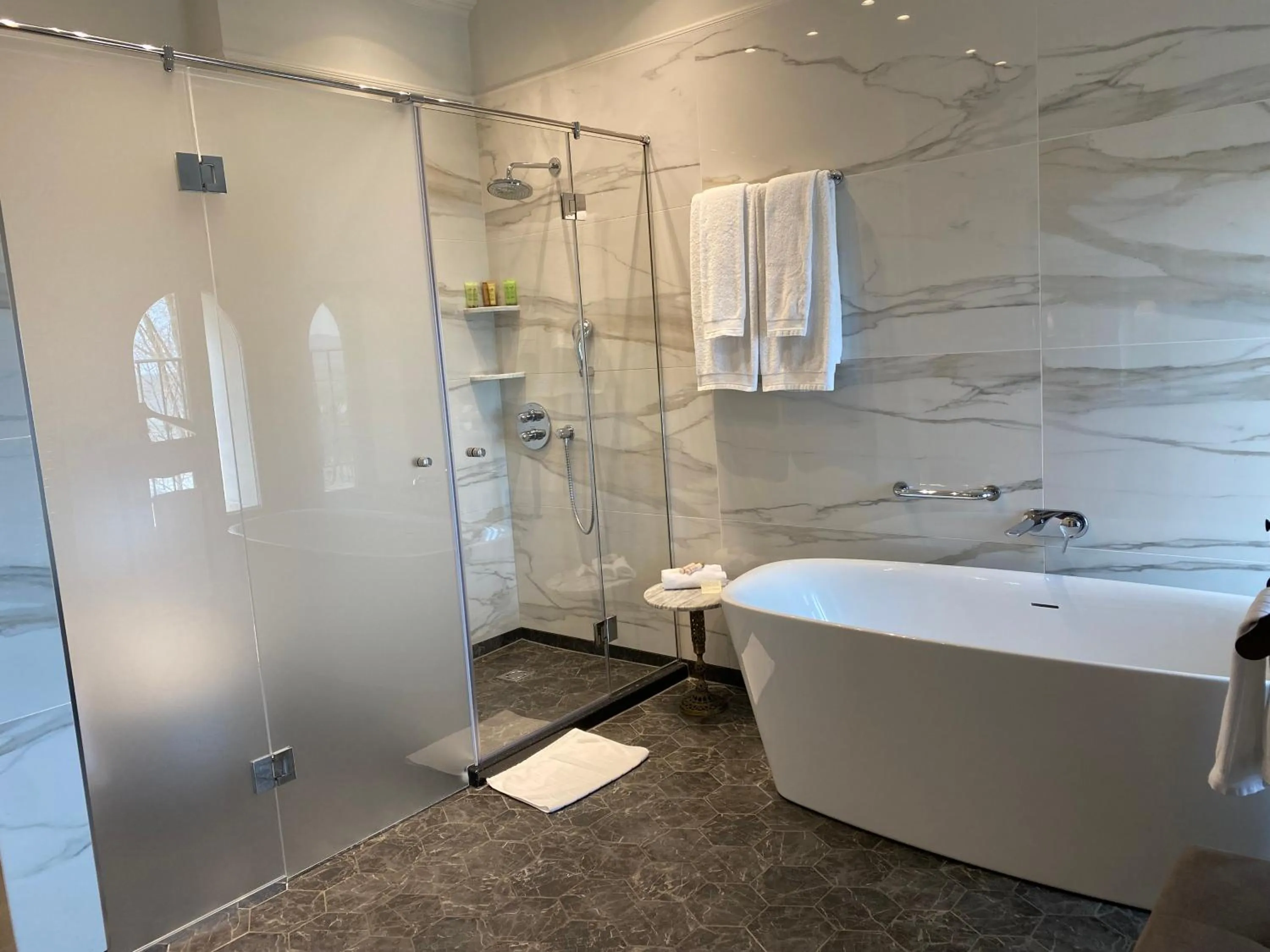 Bathroom in Villa Promenade