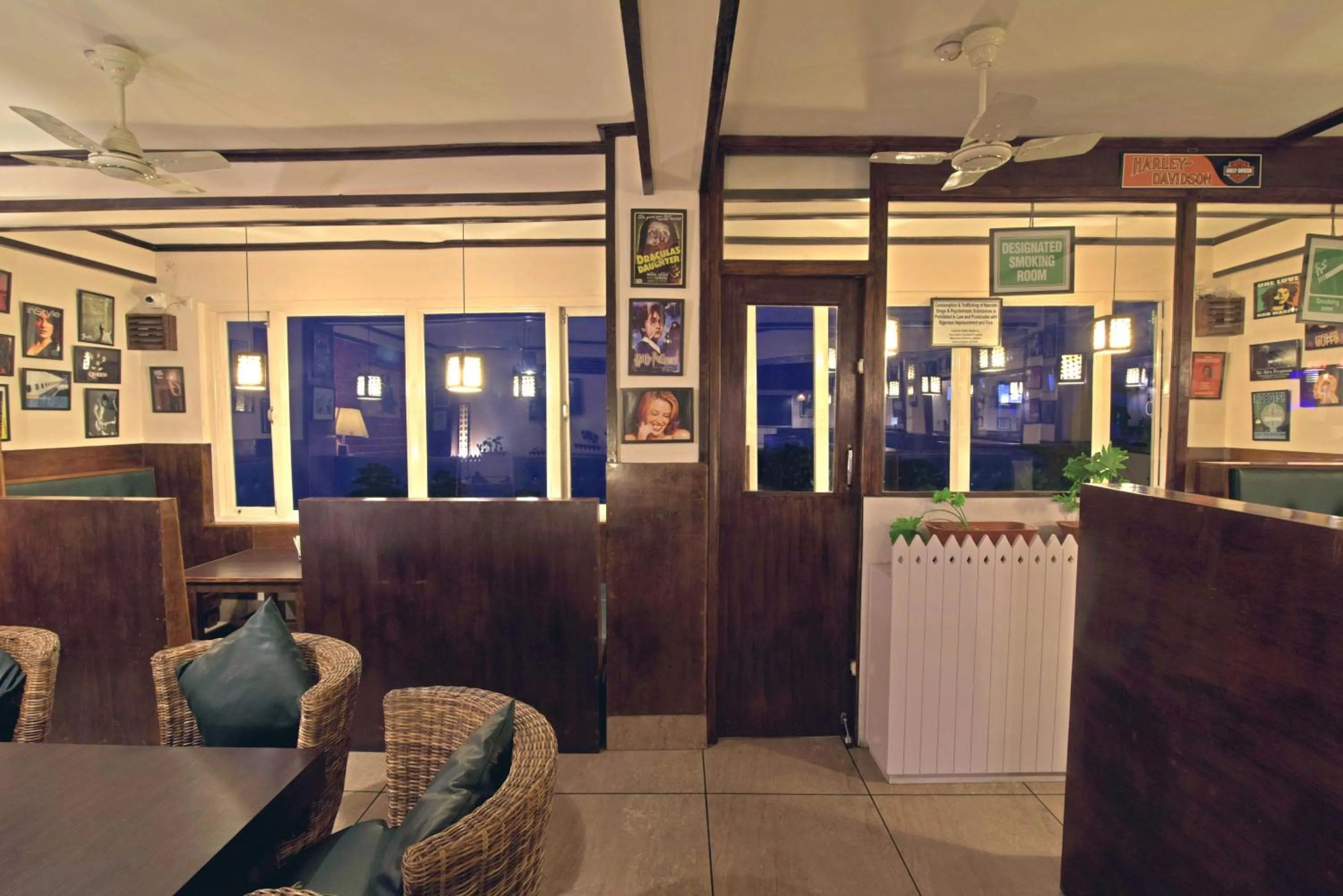 Restaurant/places to eat in The Nettle and Fern Hotel Gangtok