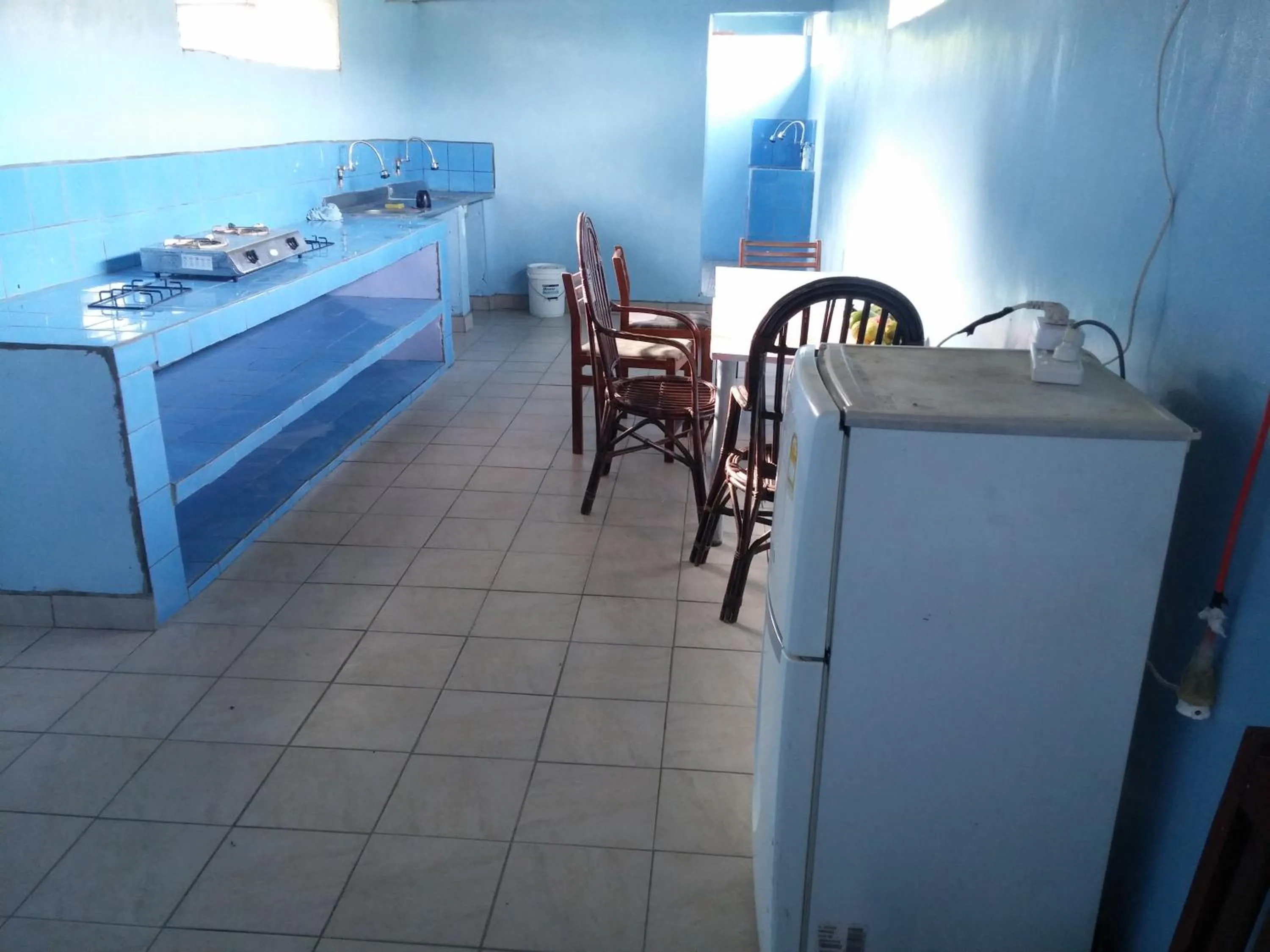 Kitchen or kitchenette in Bluepango Guest House