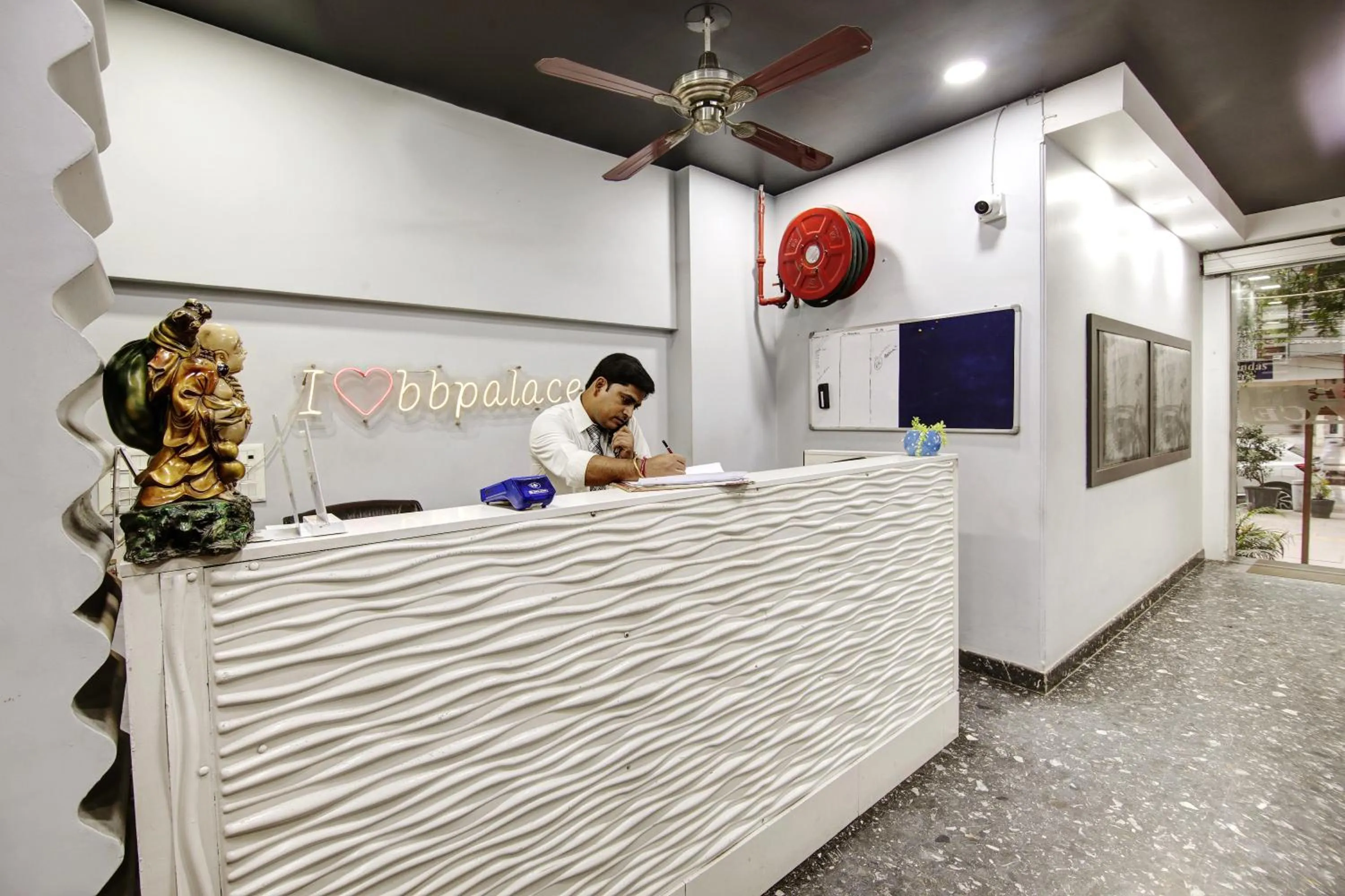 Lobby or reception in Hotel BB Palace (A Family Hotel)