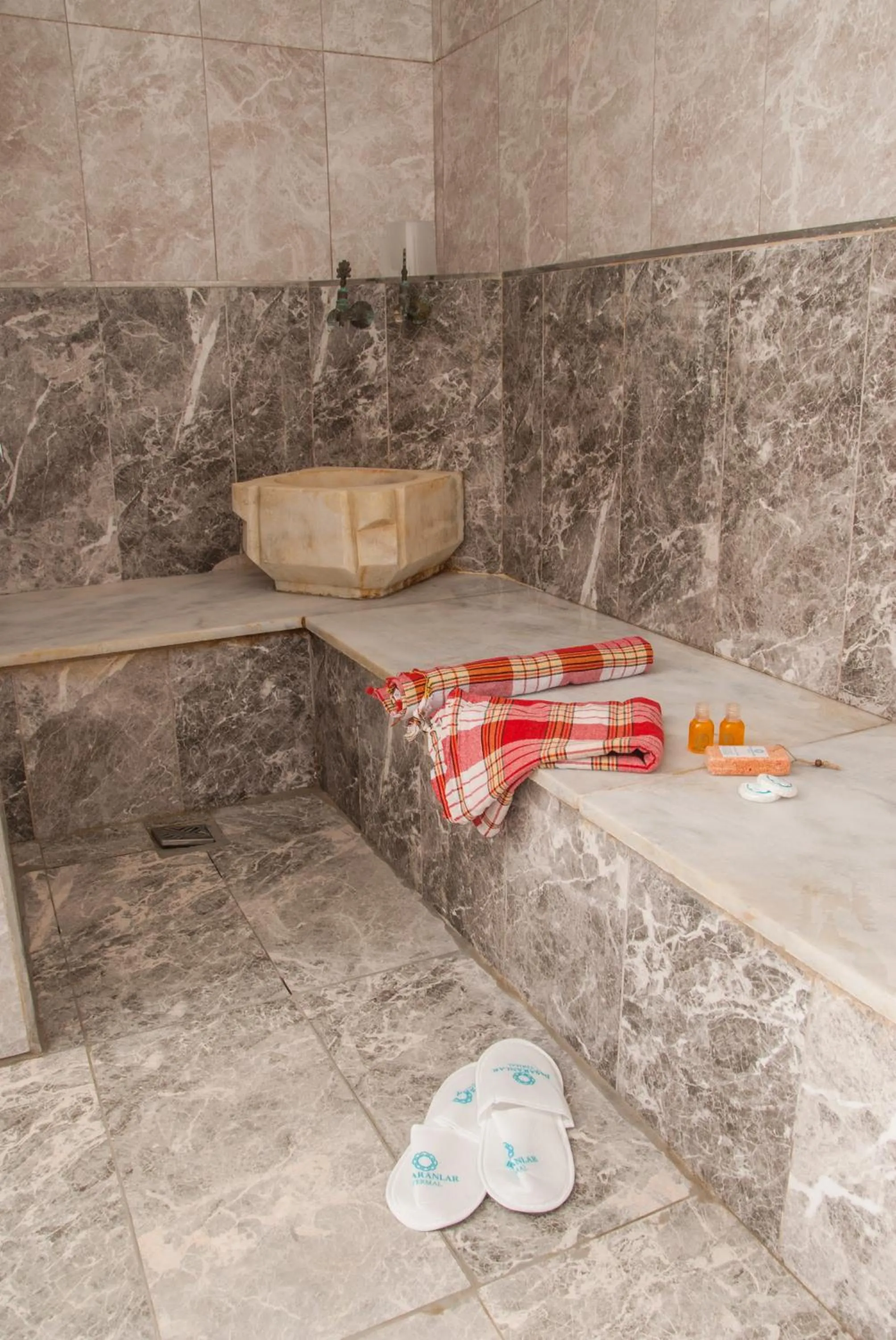 Bathroom in Basaranlar Thermal Otel