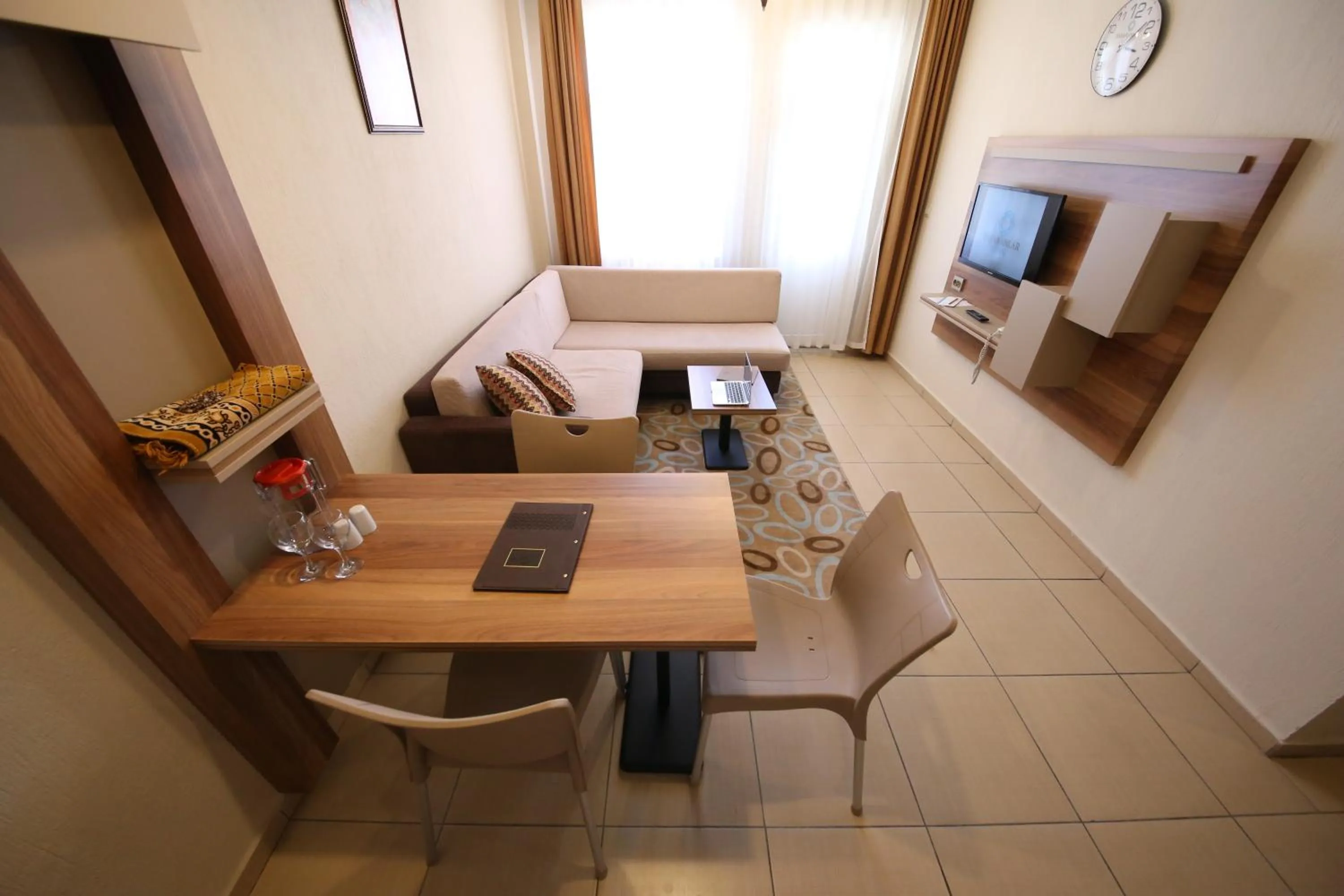 Living room in Basaranlar Thermal Otel