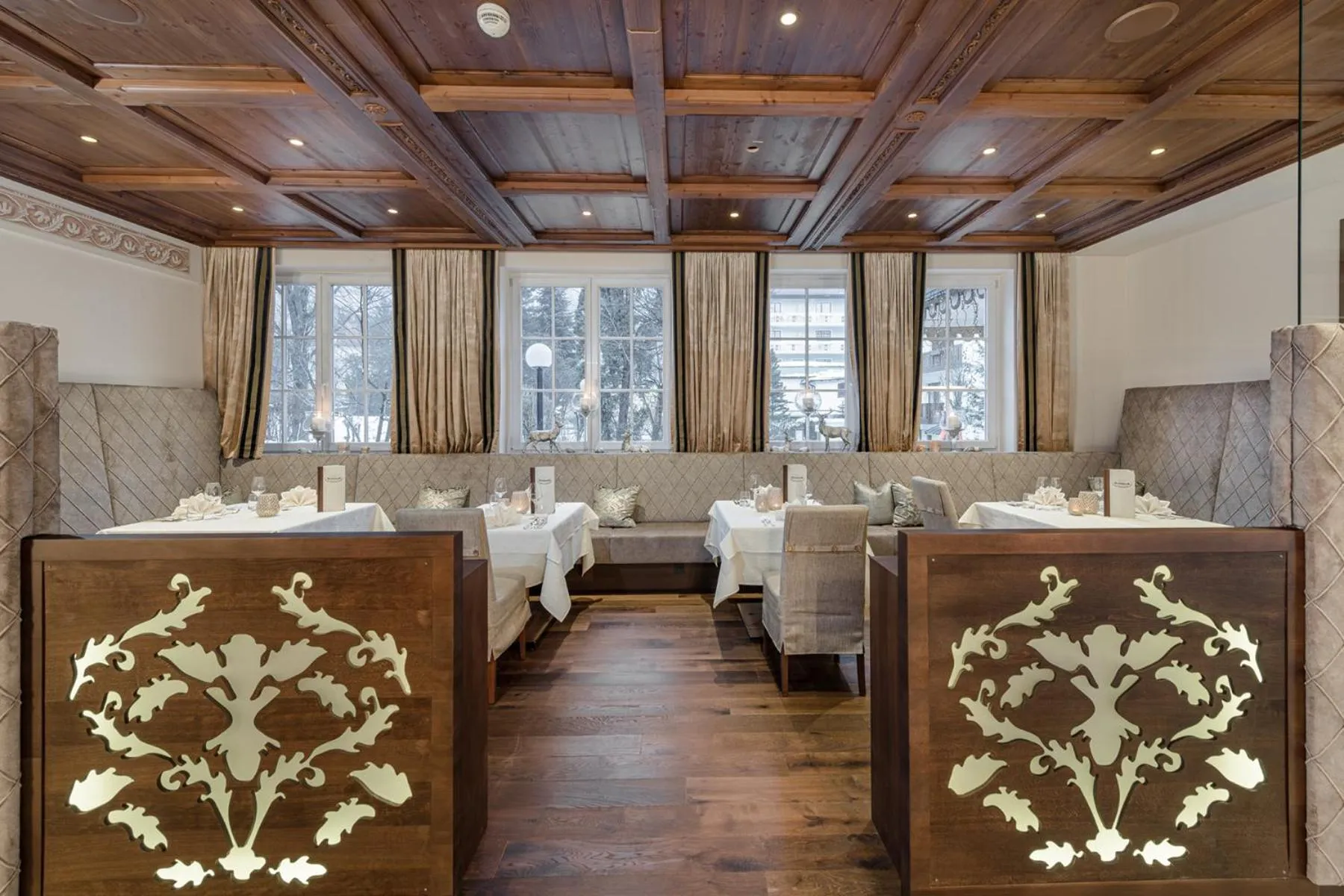 Restaurant/places to eat in Hotel Bismarck