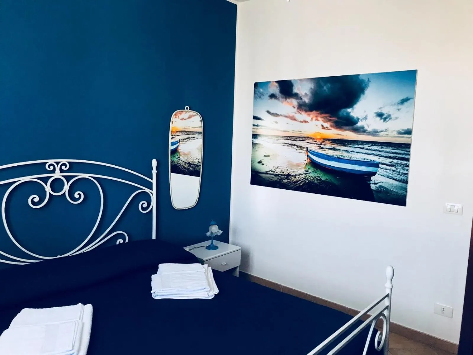 Bedroom, Bed in Appartamento BluOltreMare