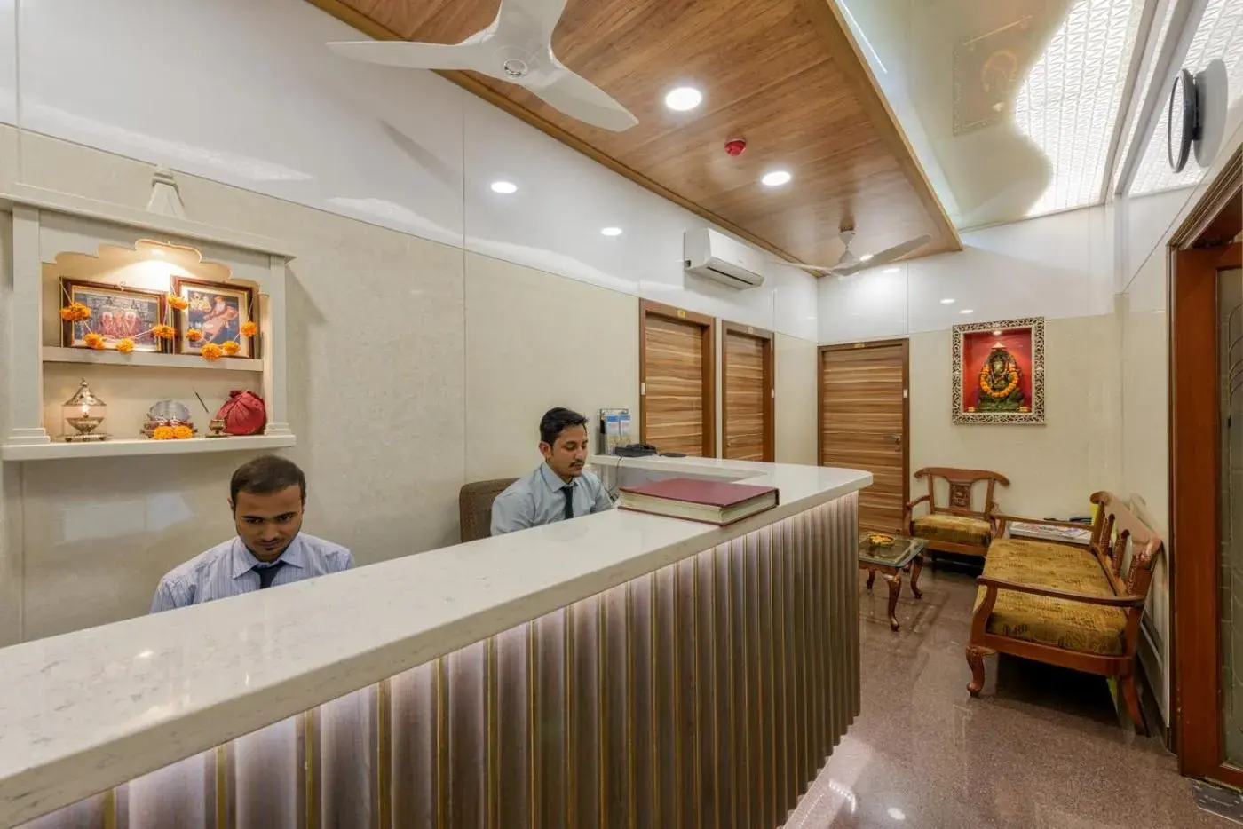 Lobby or reception in Hotel Royal Castle Lobby or reception in Hotel Royal Castle