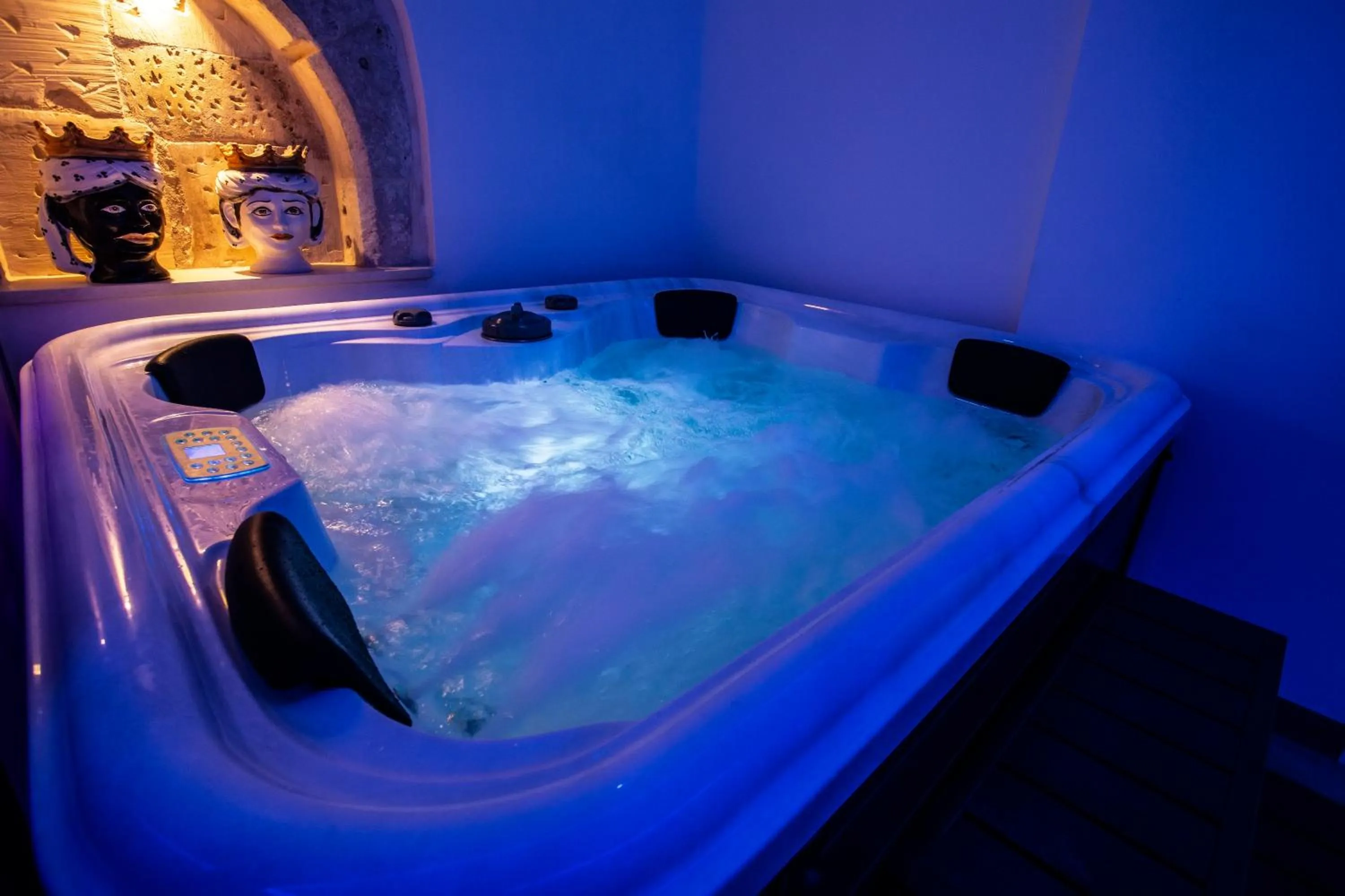 Hot Tub in Vento di Sicilia