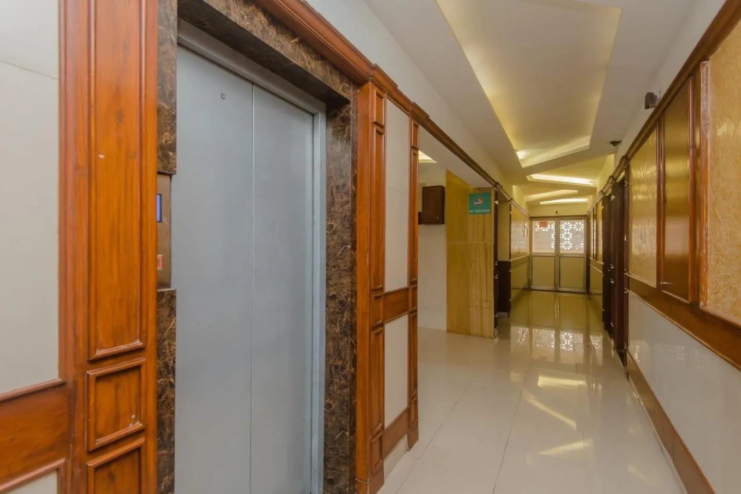 Area and facilities in Hotel Mina International