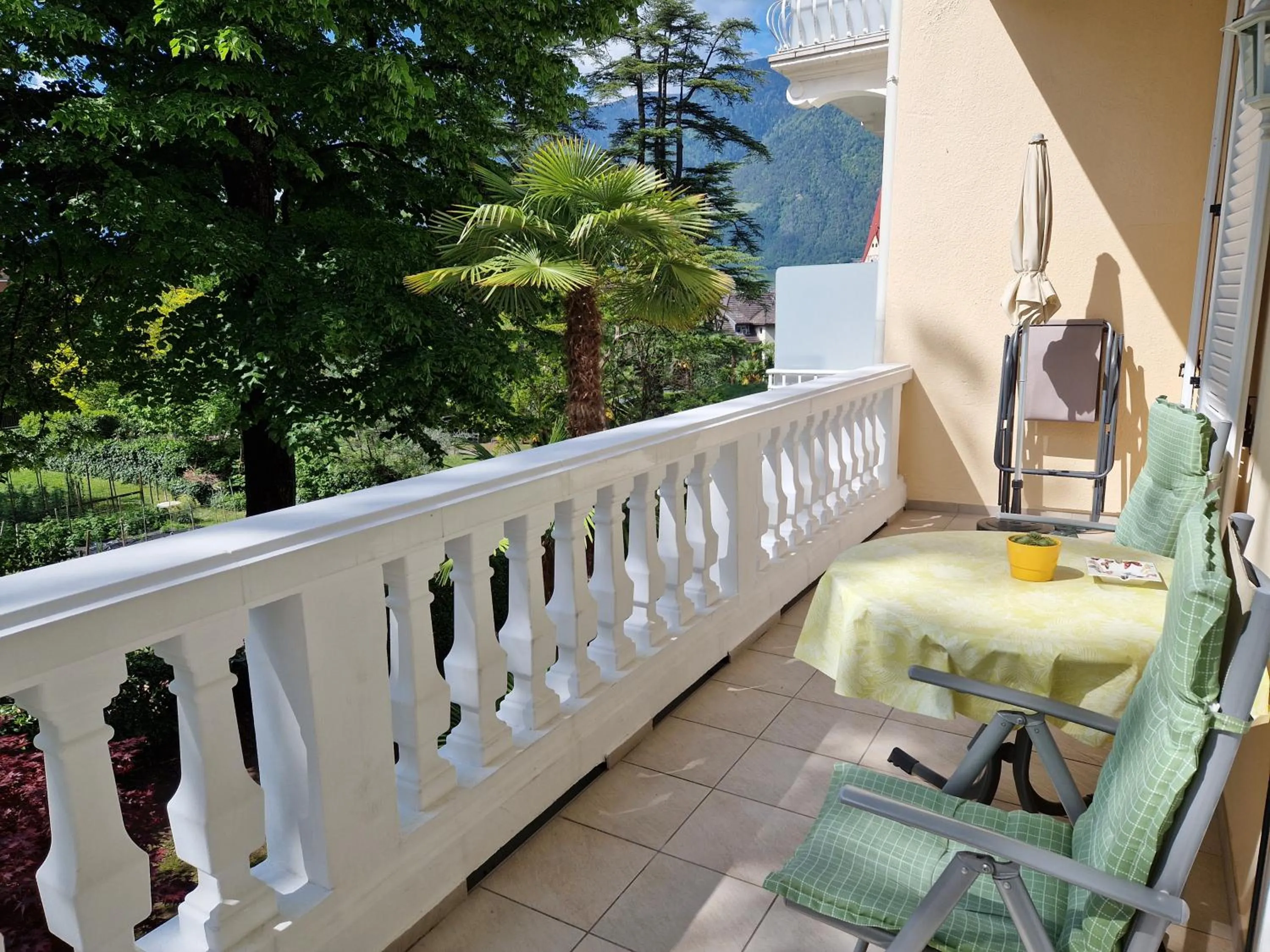 Spring in Residence Diana