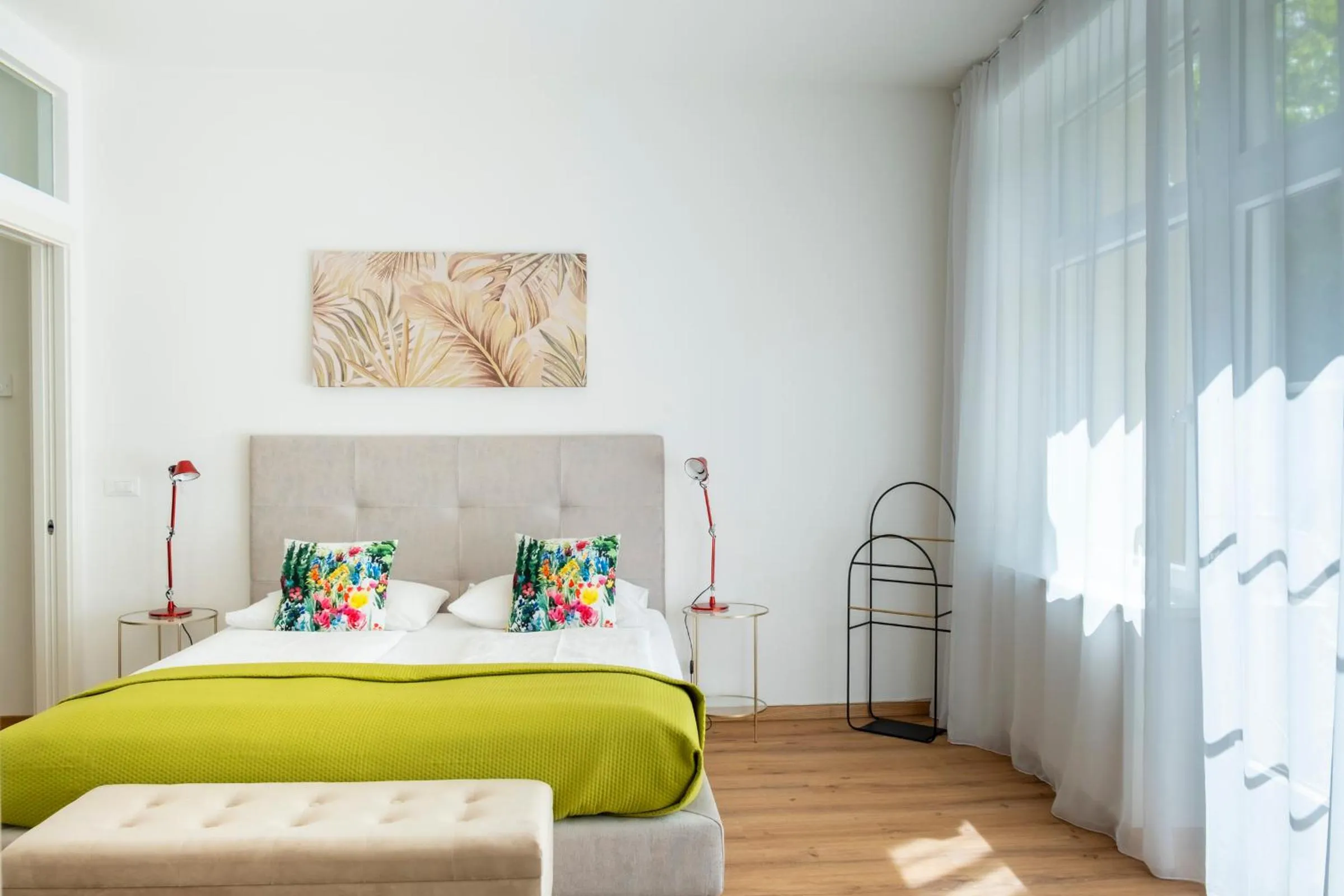 Bed in Residence Diana