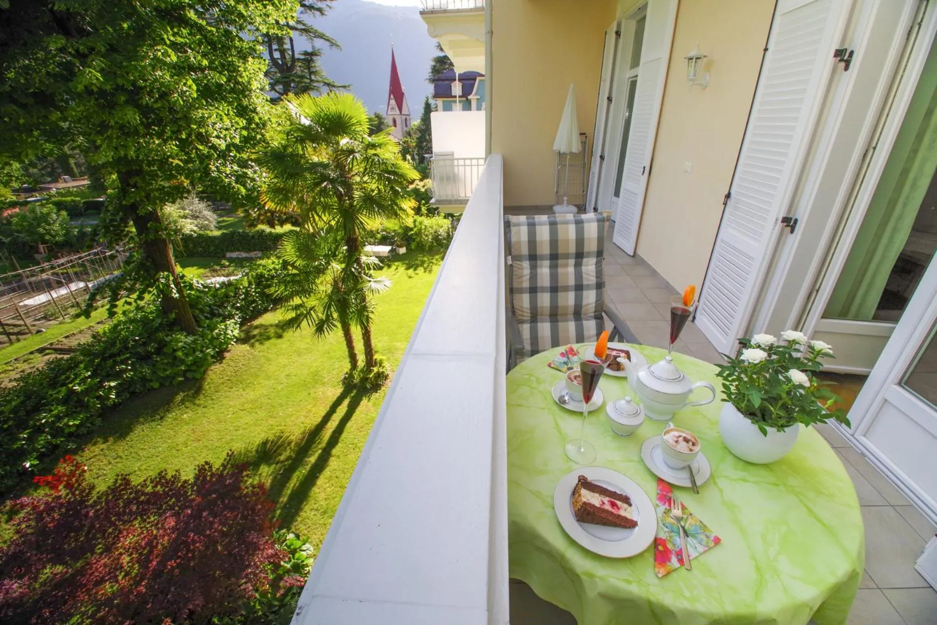 Property building in Residence Diana