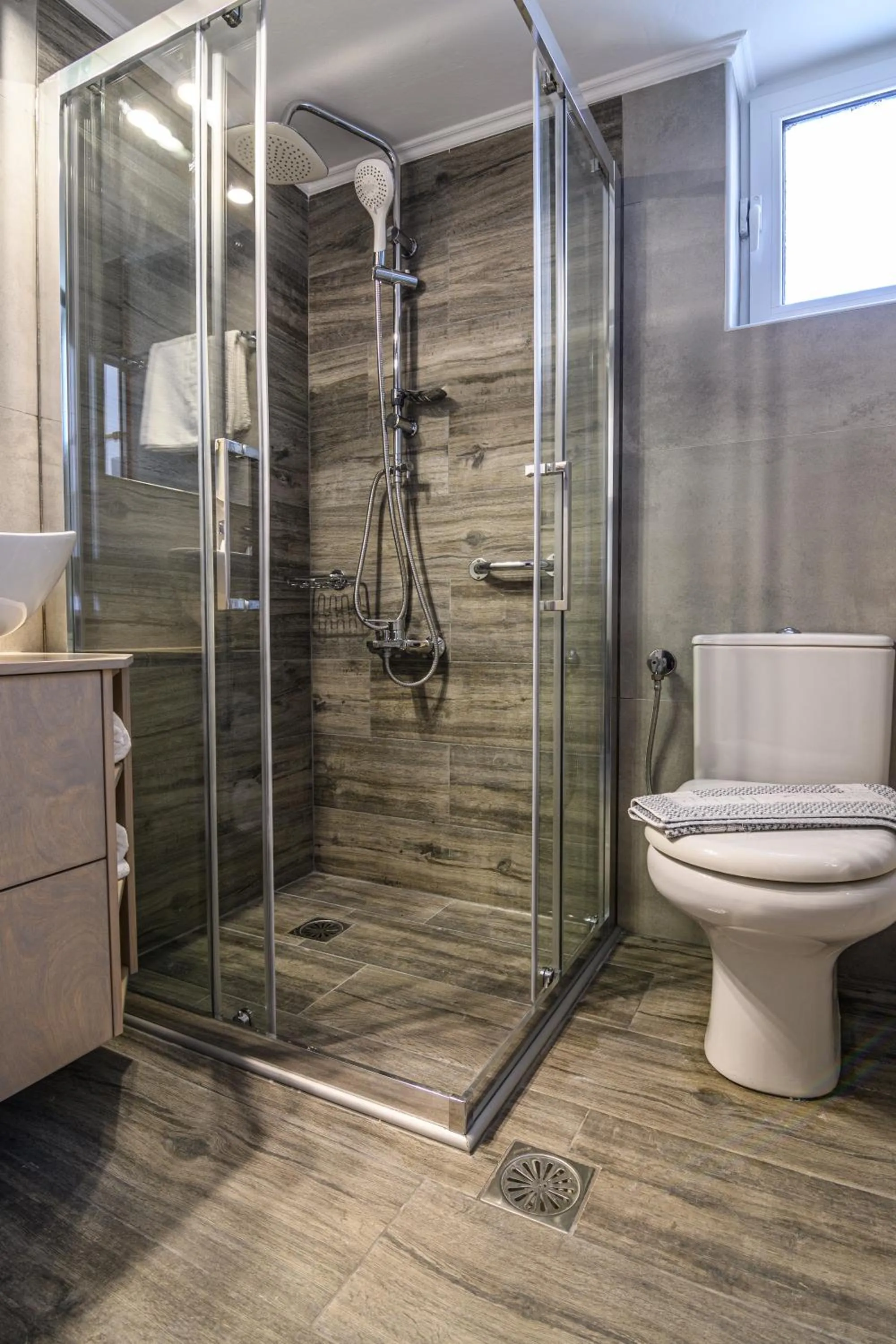 Shower in Thalassa Apartments