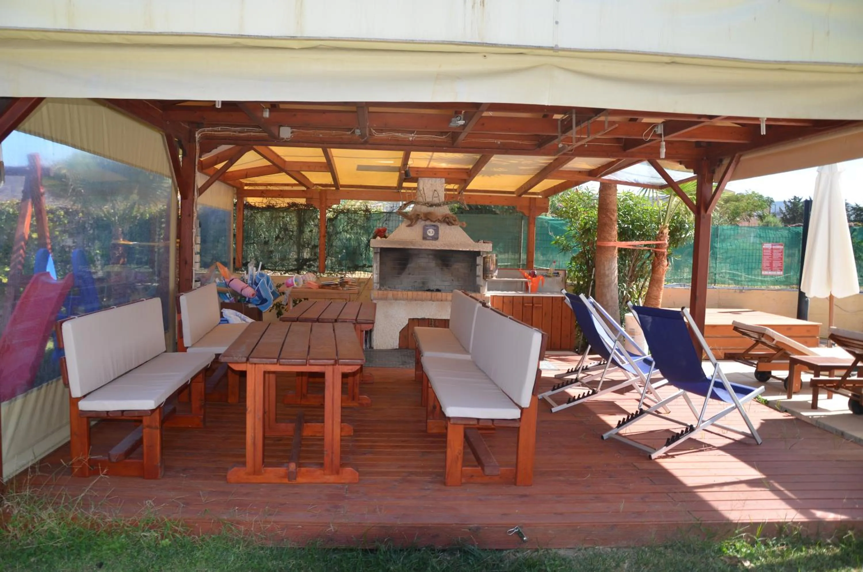 BBQ facilities in Thalassa Apartments