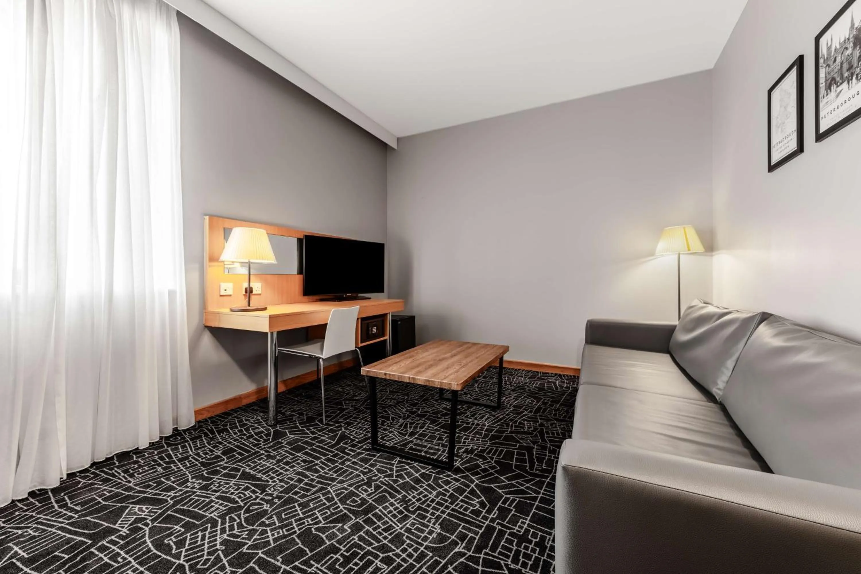 Photo of the whole room in Park Inn by Radisson Peterborough