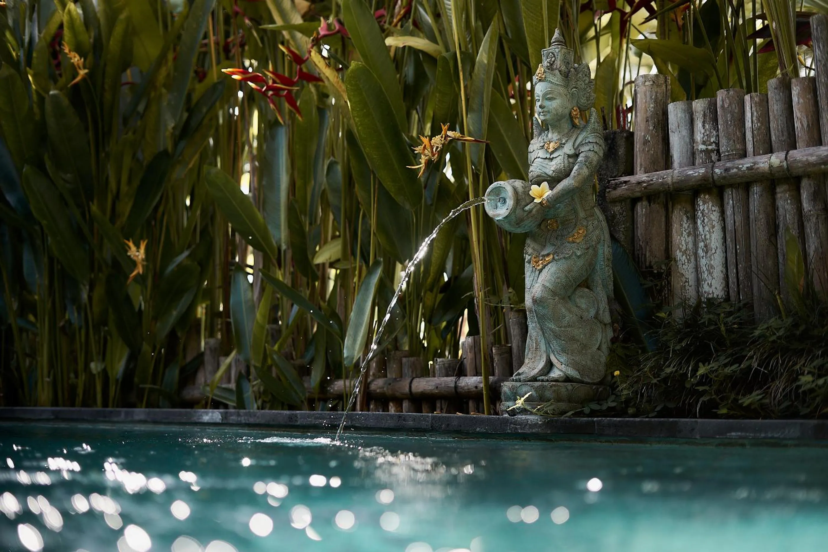 Swimming pool in Kawan Antique Ubud Villa