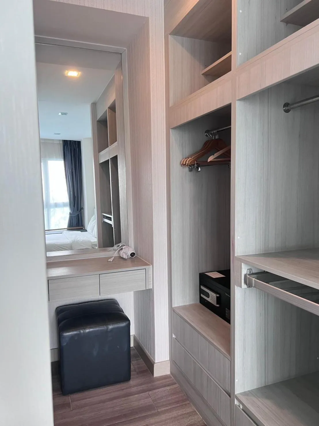 Photo of the whole room in Locals Prio ChiangMai Central Airport Plaza