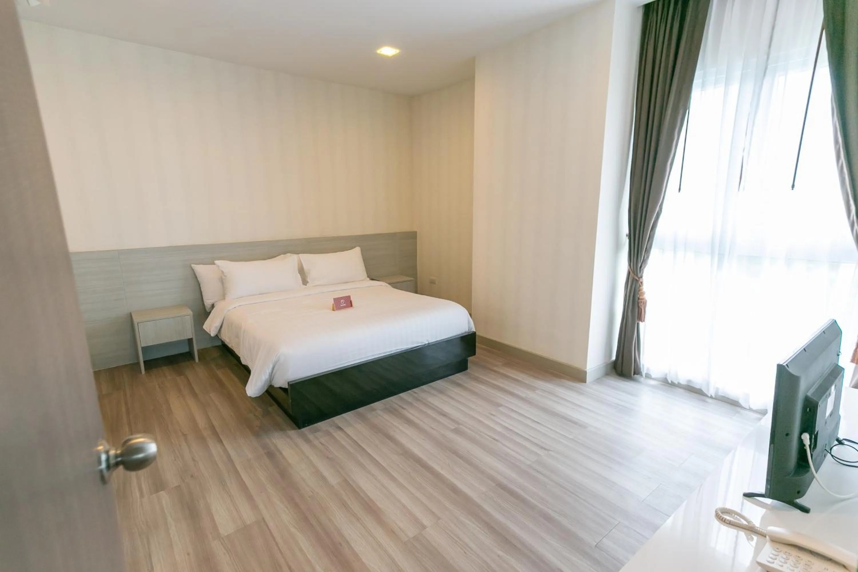 Bedroom, Bed in Locals Prio ChiangMai Central Airport Plaza