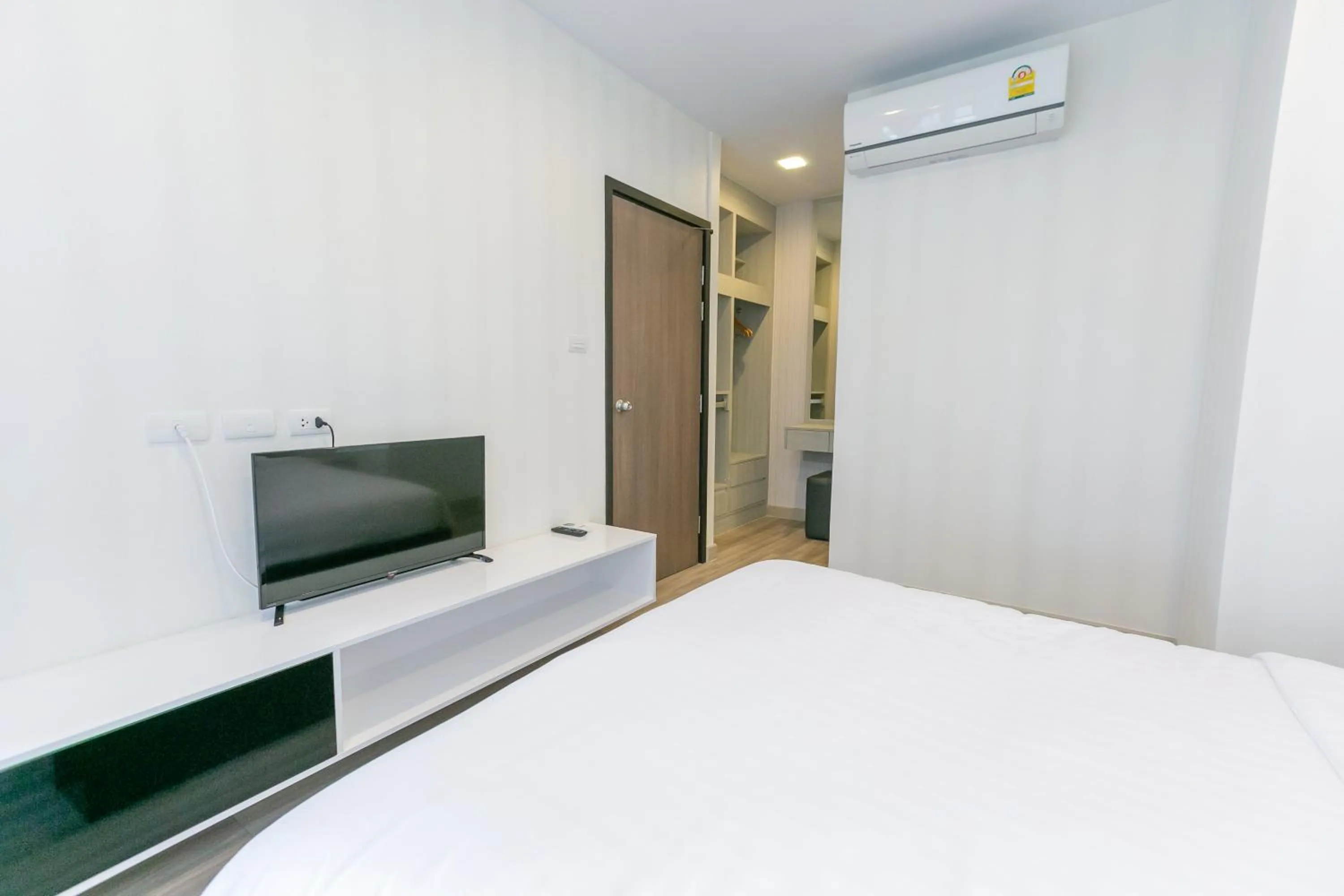 Bed in Locals Prio ChiangMai Central Airport Plaza