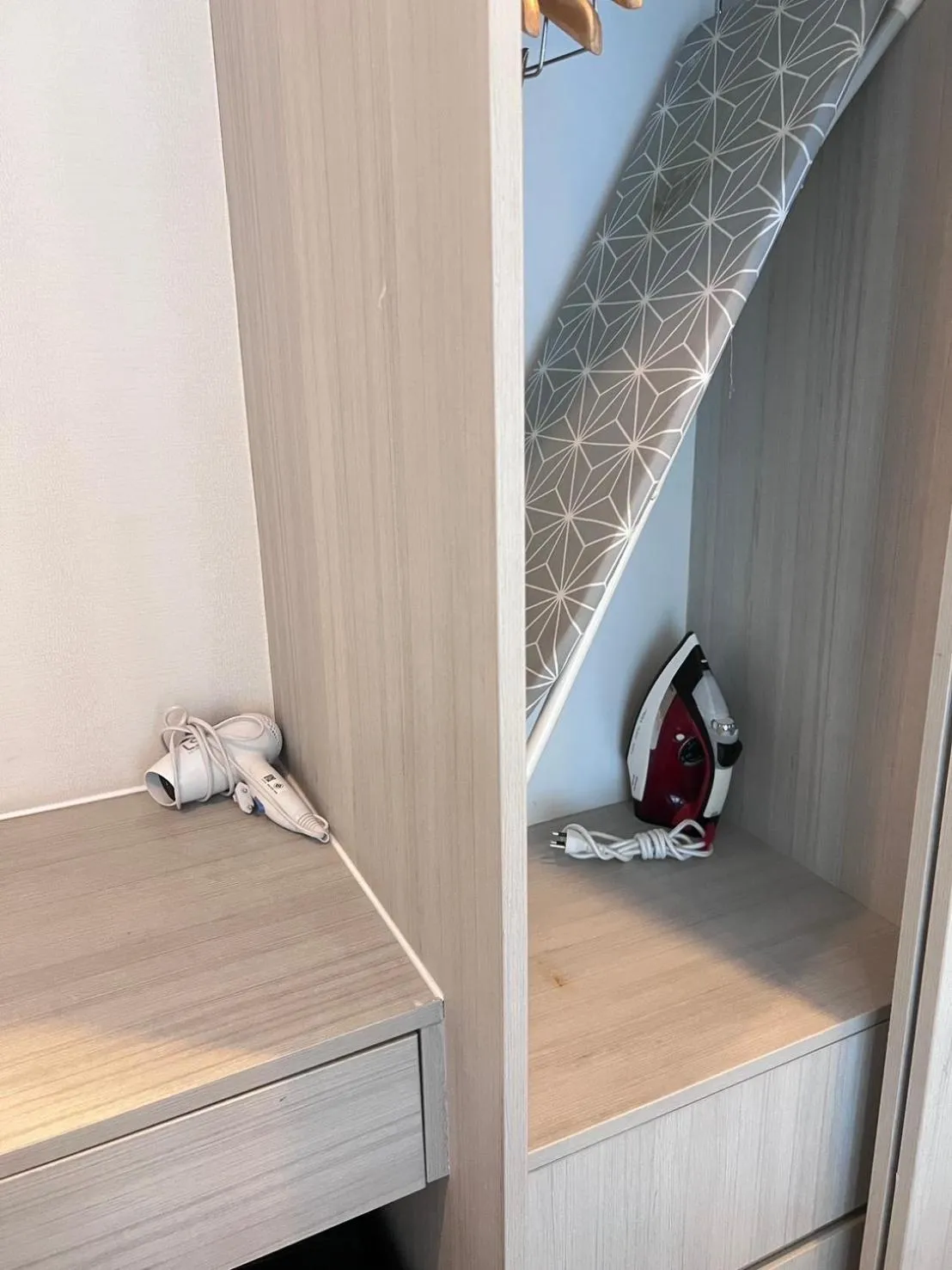 flat iron in Locals Prio ChiangMai Central Airport Plaza