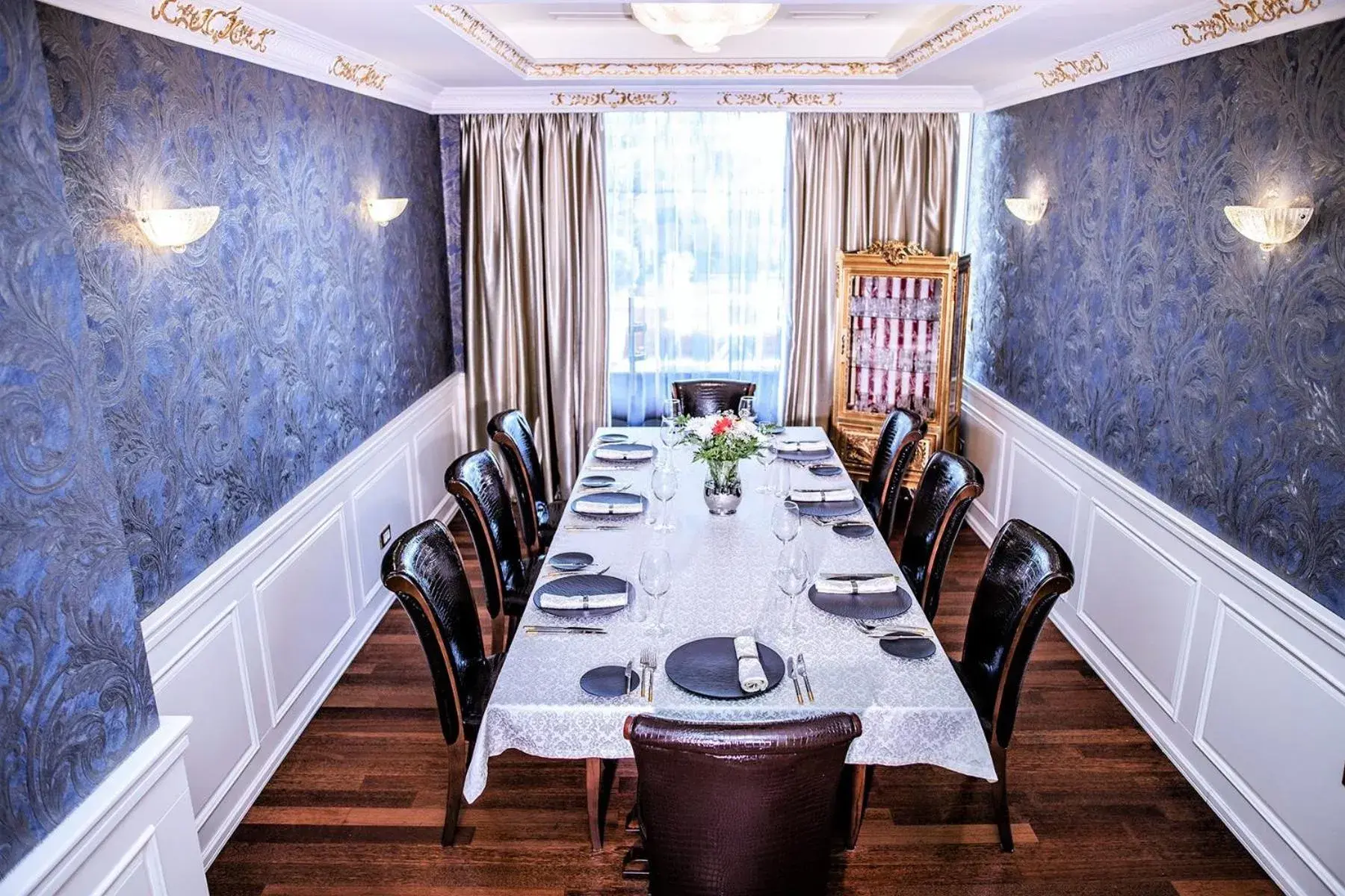 Restaurant/places to eat in Tirana International Hotel & Conference Center Restaurant/places to eat in Tirana International Hotel & Conference Center