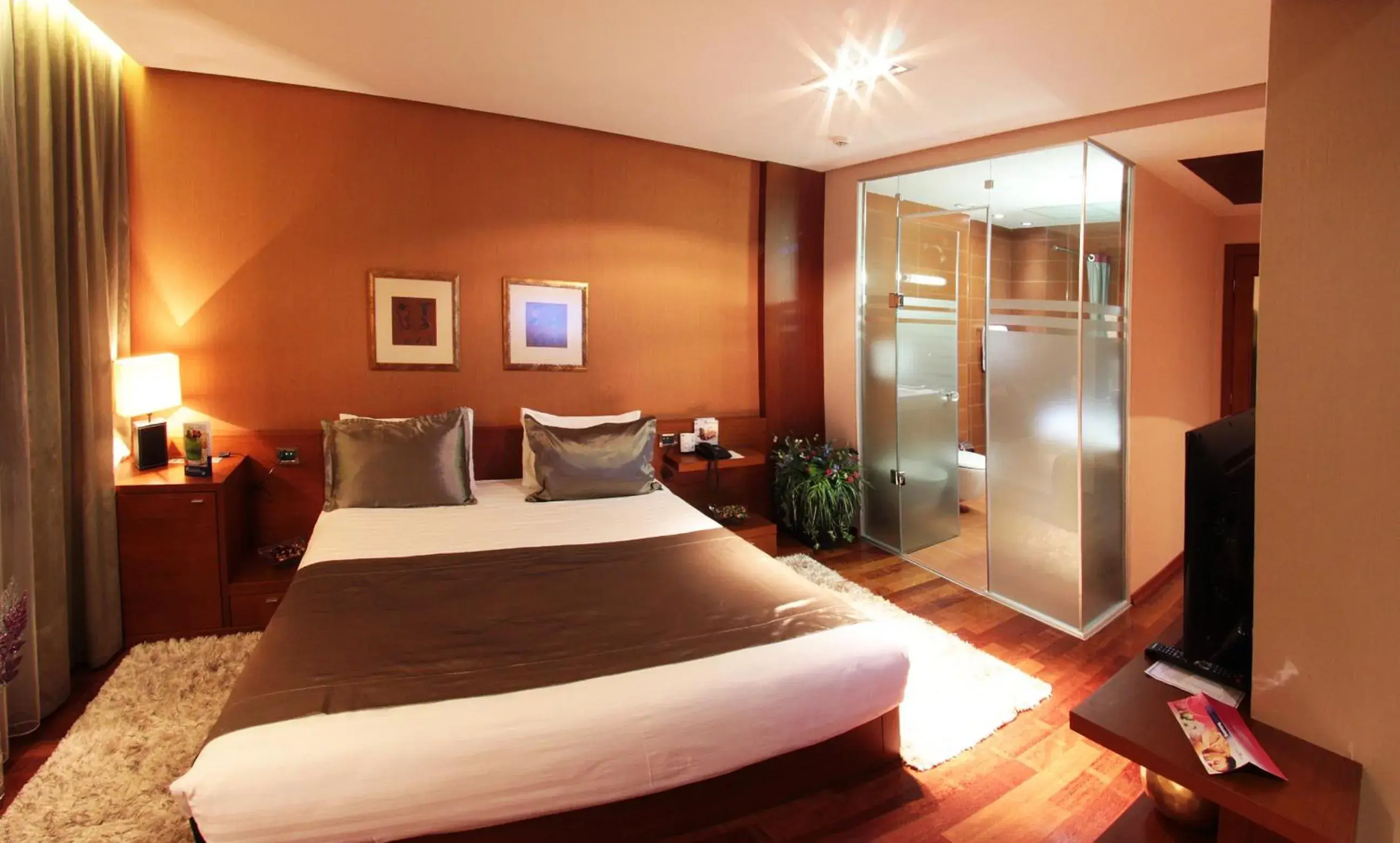 Bed in Tirana International Hotel & Conference Center Bed in Tirana International Hotel & Conference Center