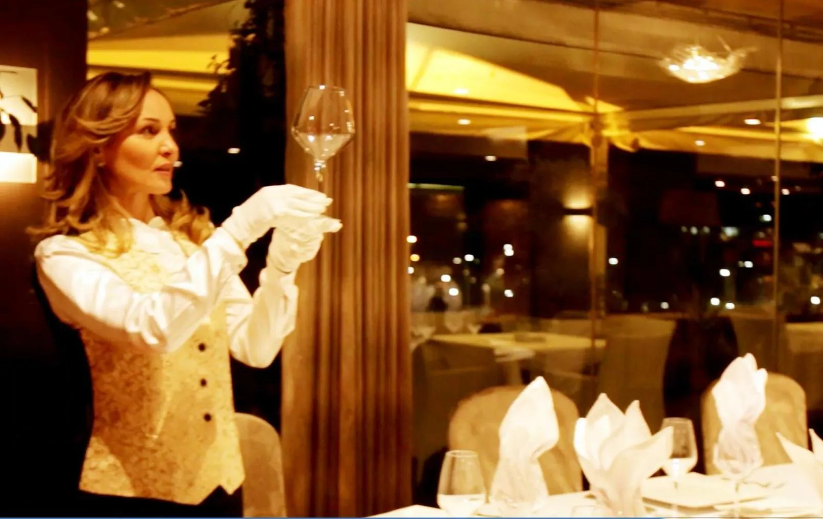 Restaurant/places to eat in Tirana International Hotel & Conference Center