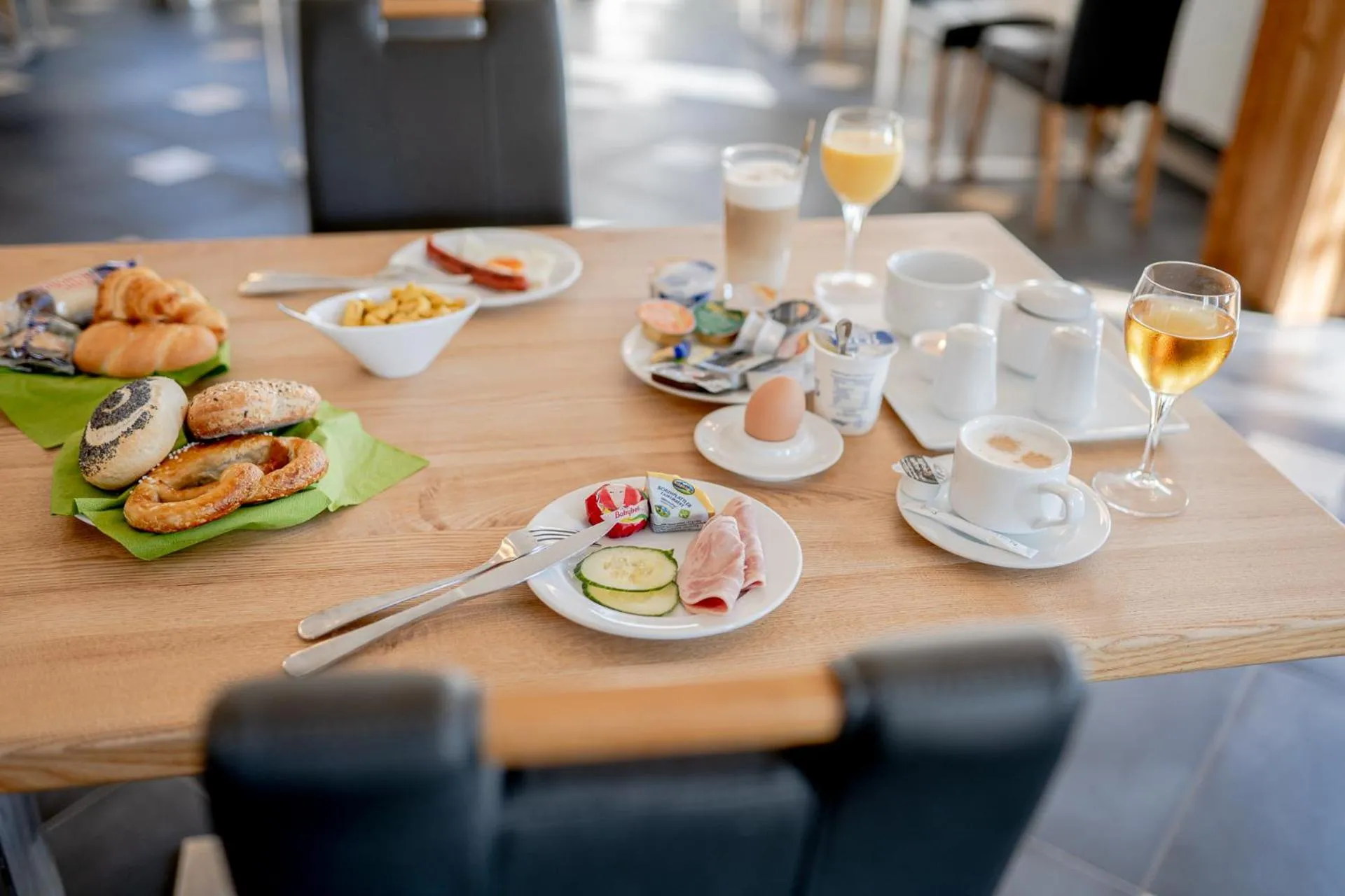 Breakfast in Hotel Donau-Ries