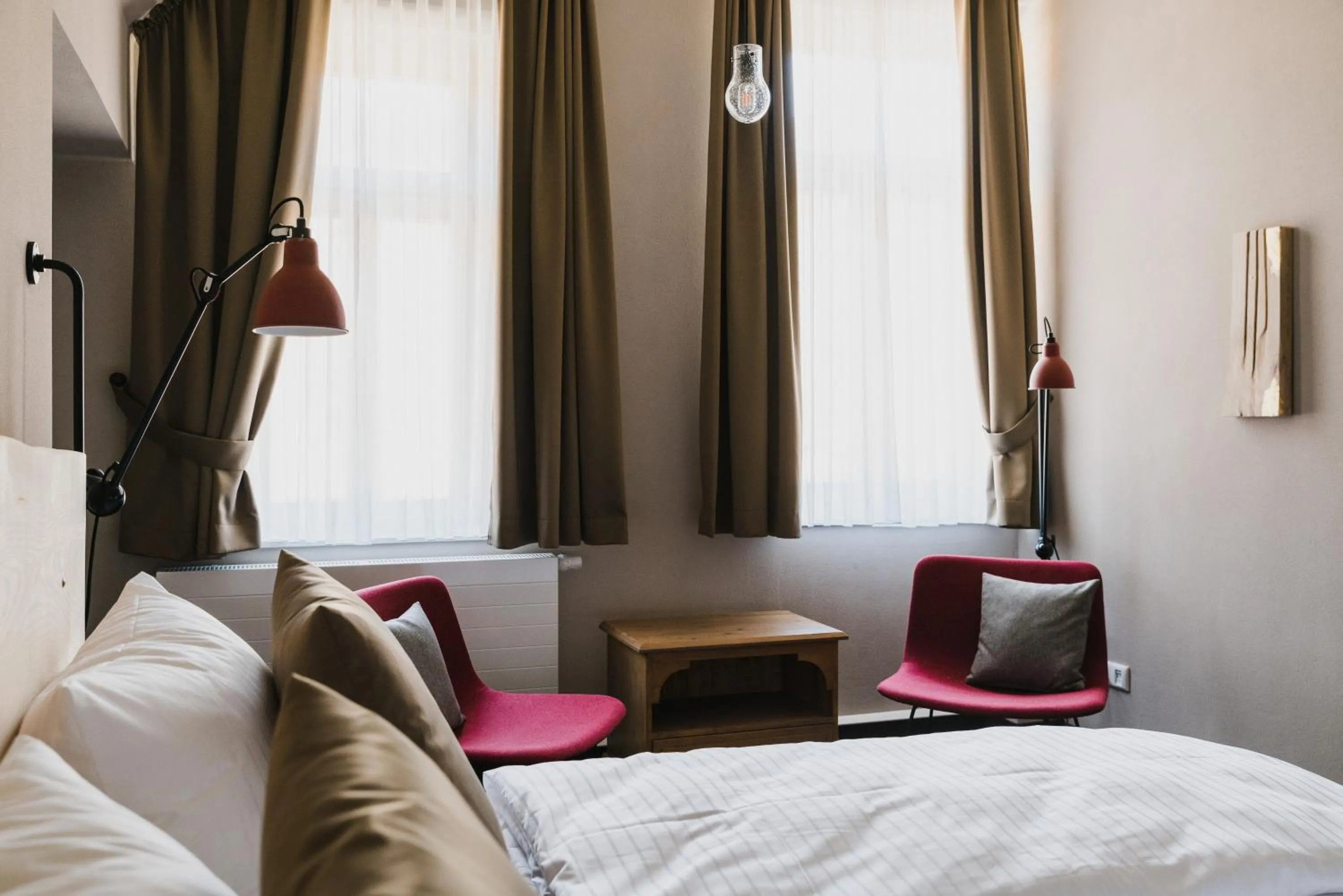 Seating area, Bed in Hotel Villa Bodeblick