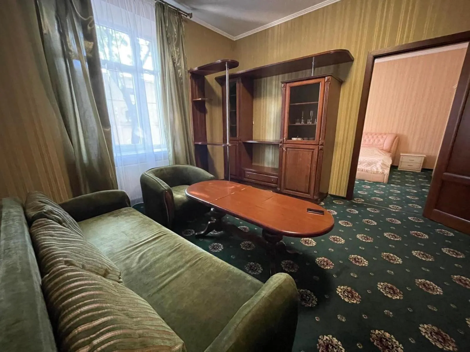 Seating area in Prestige
