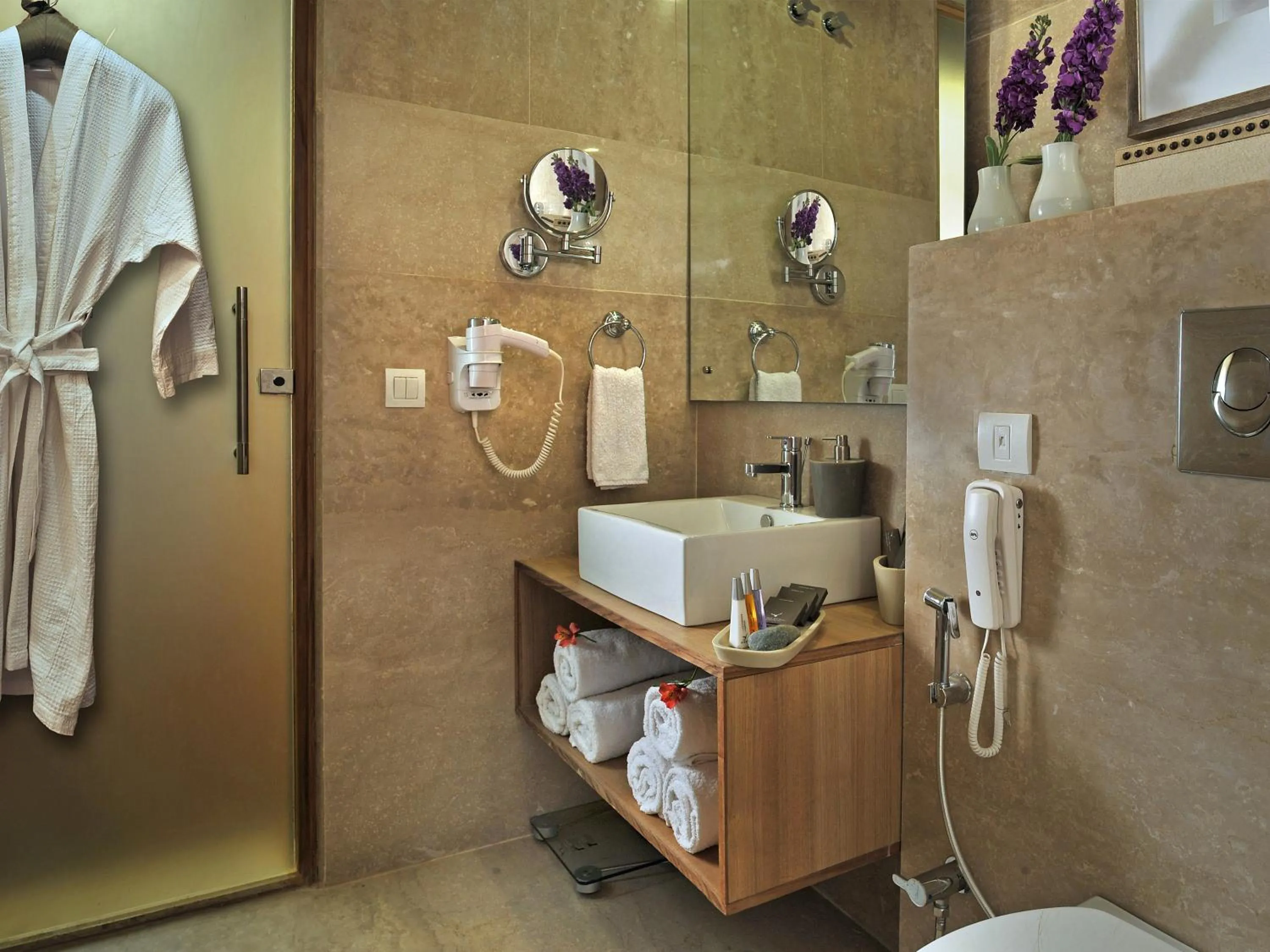 Bathroom in Udman Hotel Panchshila Park