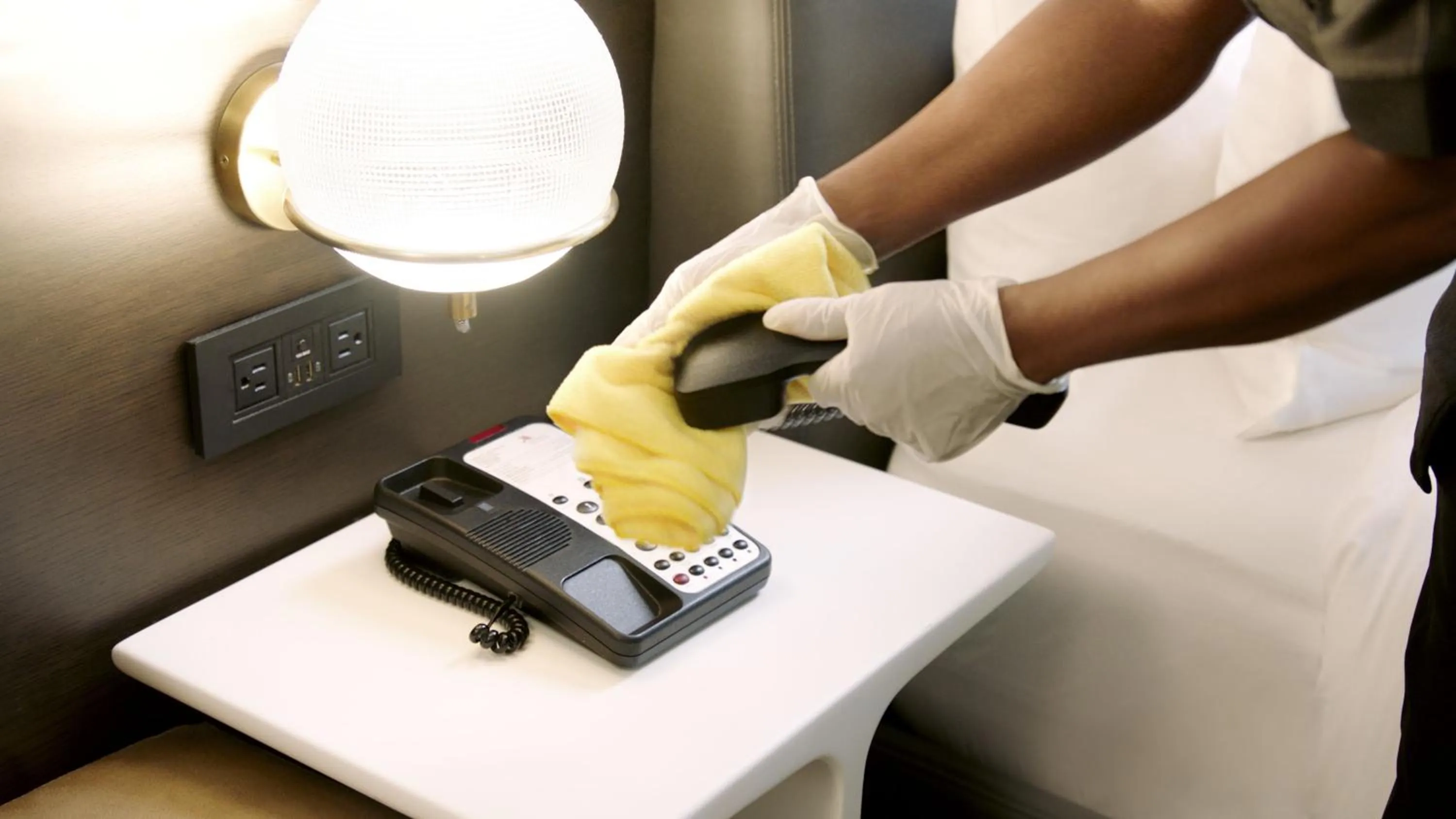 Staff in Udman Hotel Panchshila Park