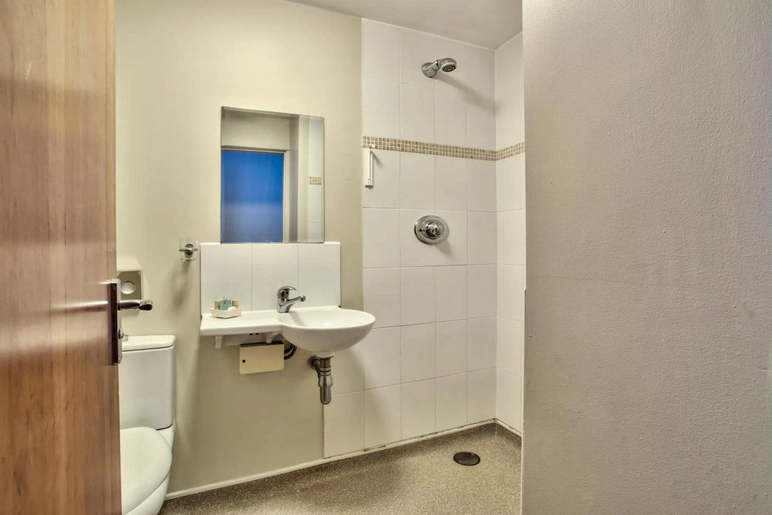 Shower in The Vines Hotel