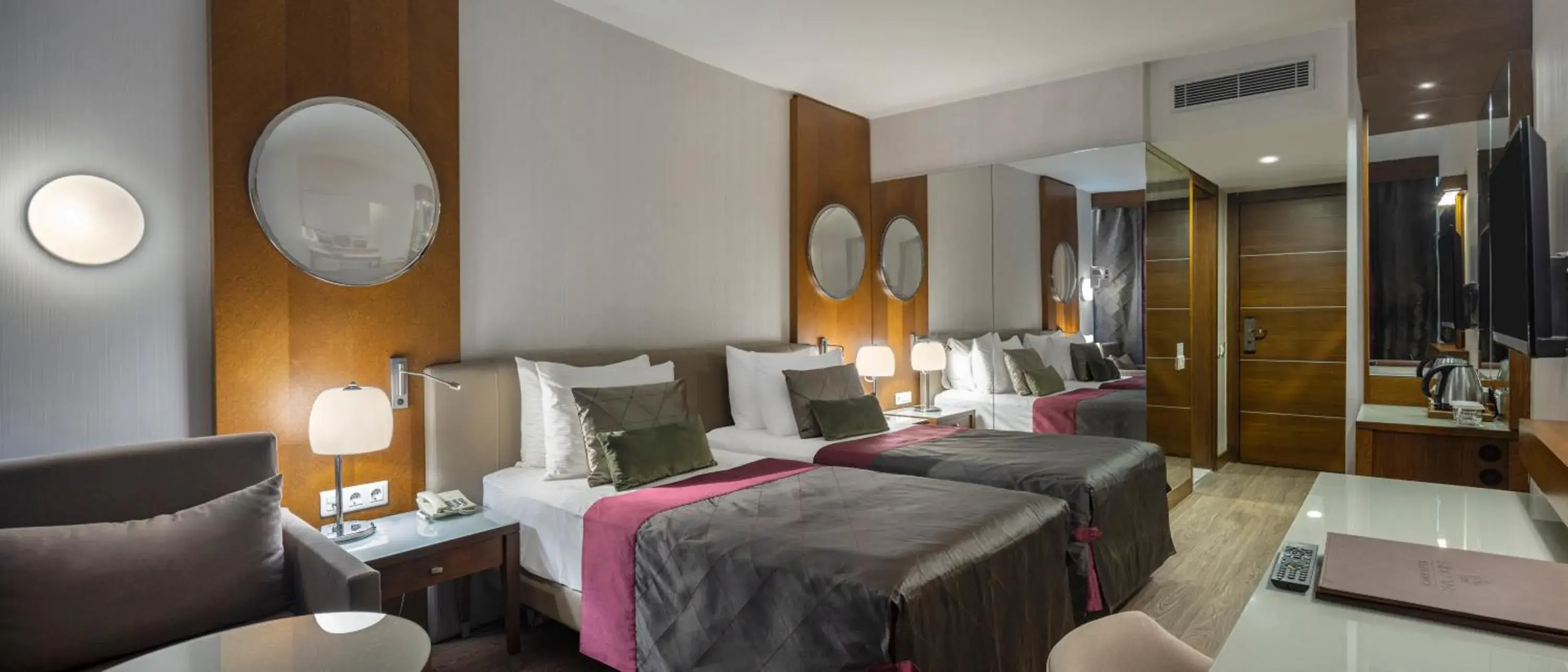 Photo of the whole room, Bed in Side Star Elegance Hotel - Ultra All Inclusive Photo of the whole room, Bed in Side Star Elegance Hotel - Ultra All Inclusive