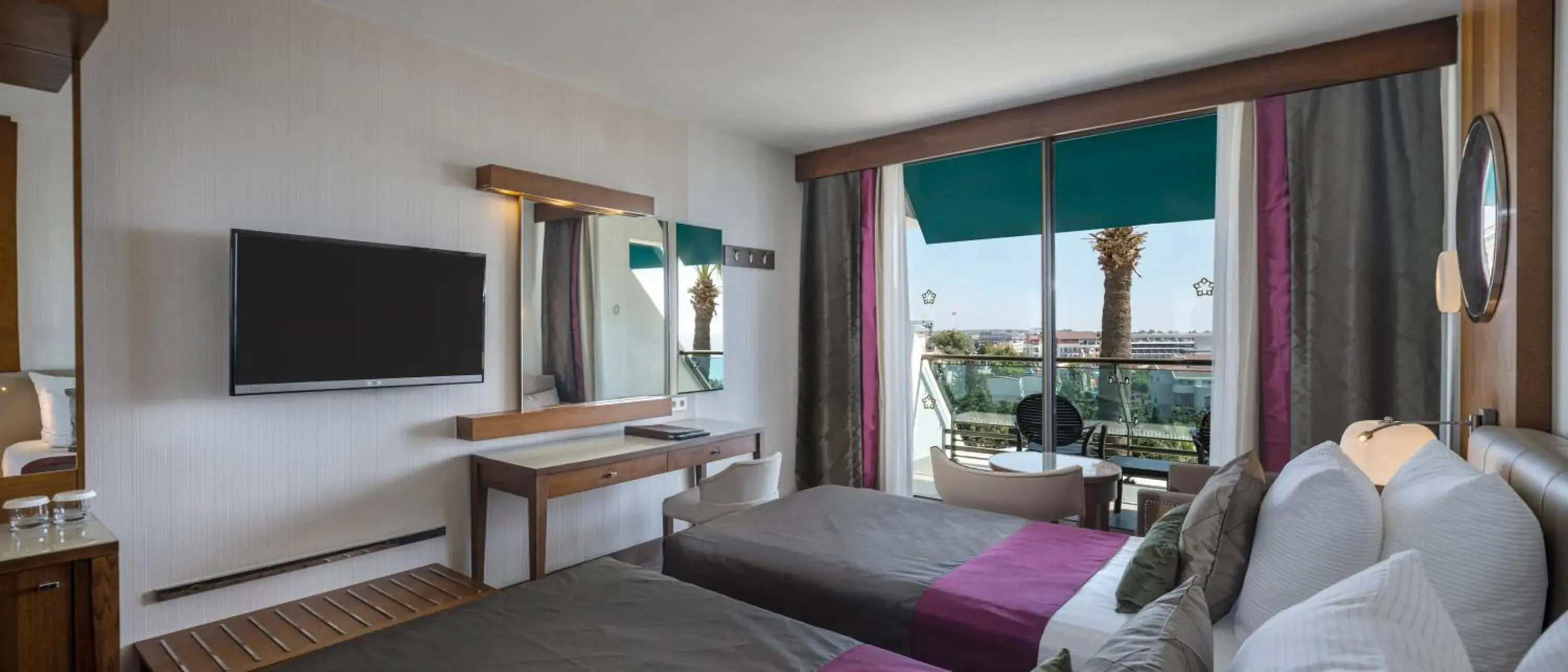 Bed in Side Star Elegance Hotel - Ultra All Inclusive Bed in Side Star Elegance Hotel - Ultra All Inclusive