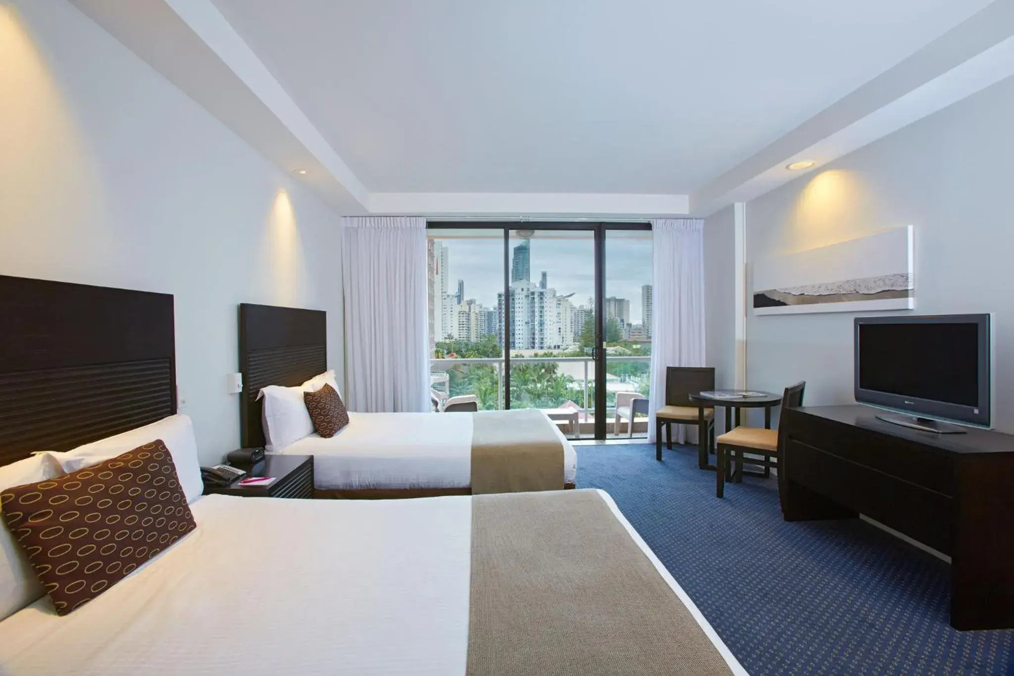 Double Room with Two Double Beds Non-Smoking in Crowne Plaza Surfers Paradise by IHG Double Room with Two Double Beds Non-Smoking in Crowne Plaza Surfers Paradise by IHG