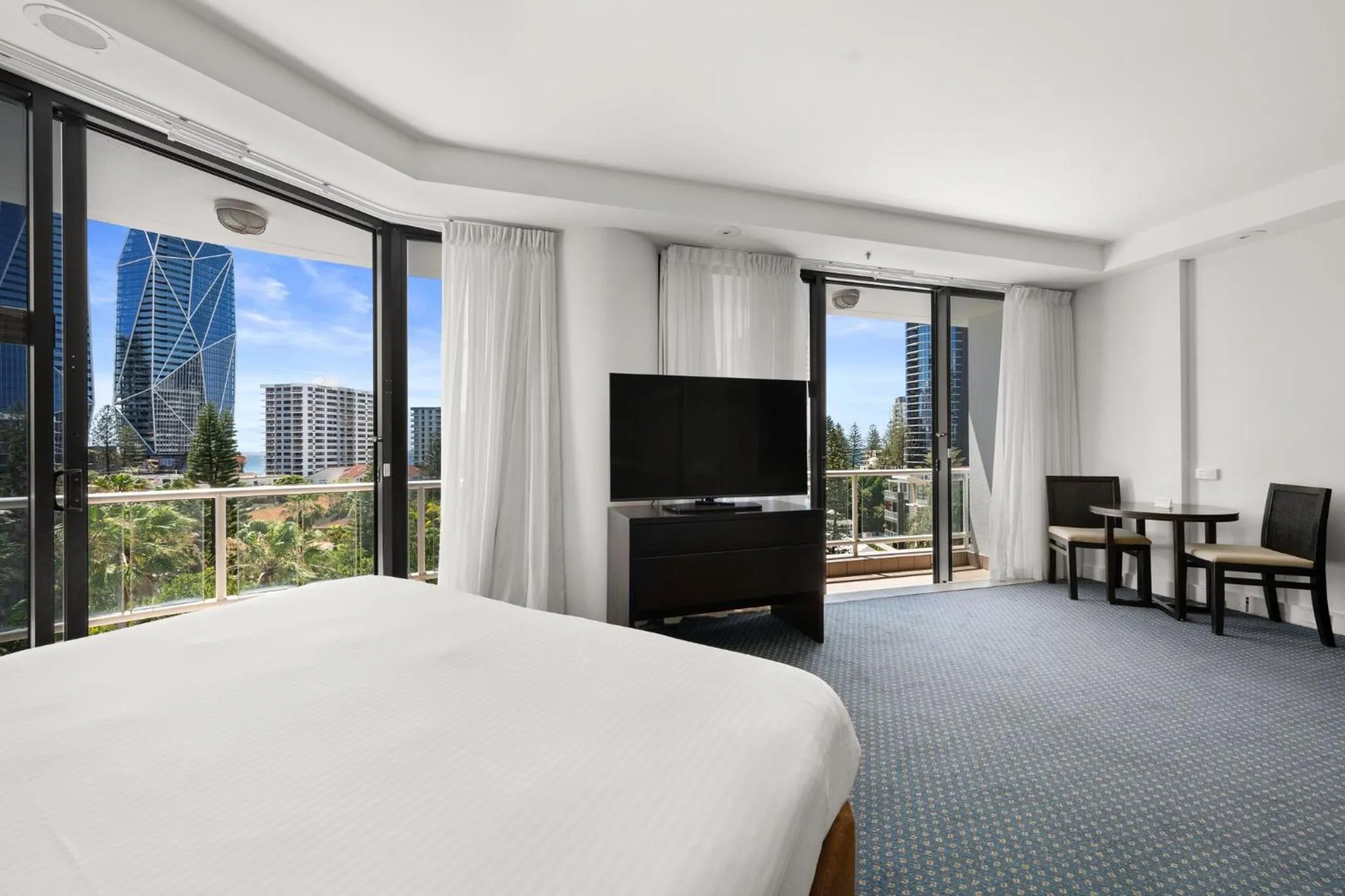 Photo of the whole room, Bed in Crowne Plaza Surfers Paradise by IHG