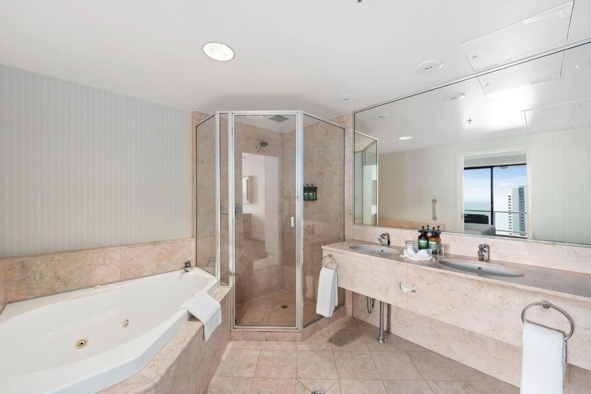 Bathroom in Crowne Plaza Surfers Paradise by IHG