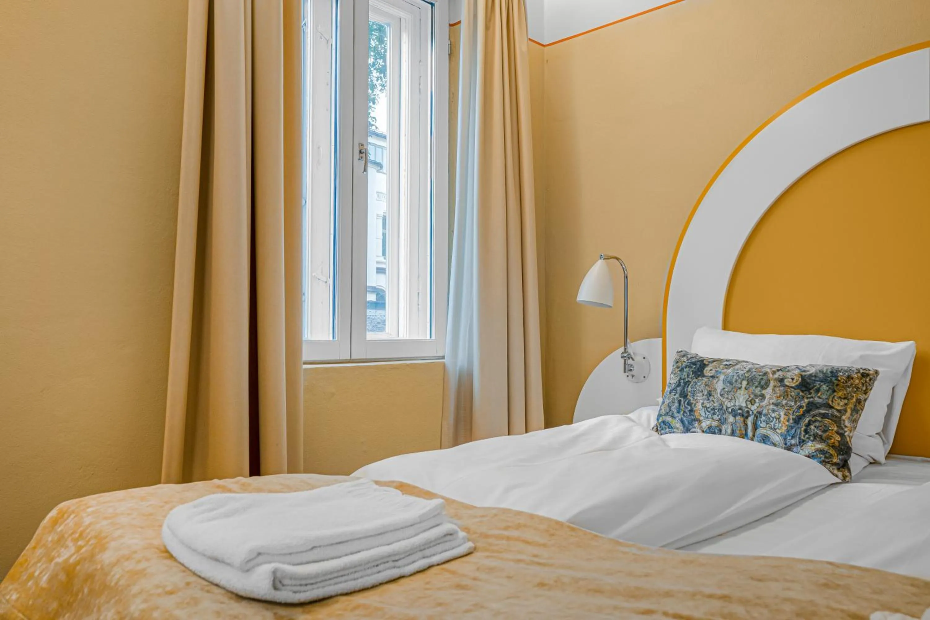 Bed in The Apartments Company - The Sweet