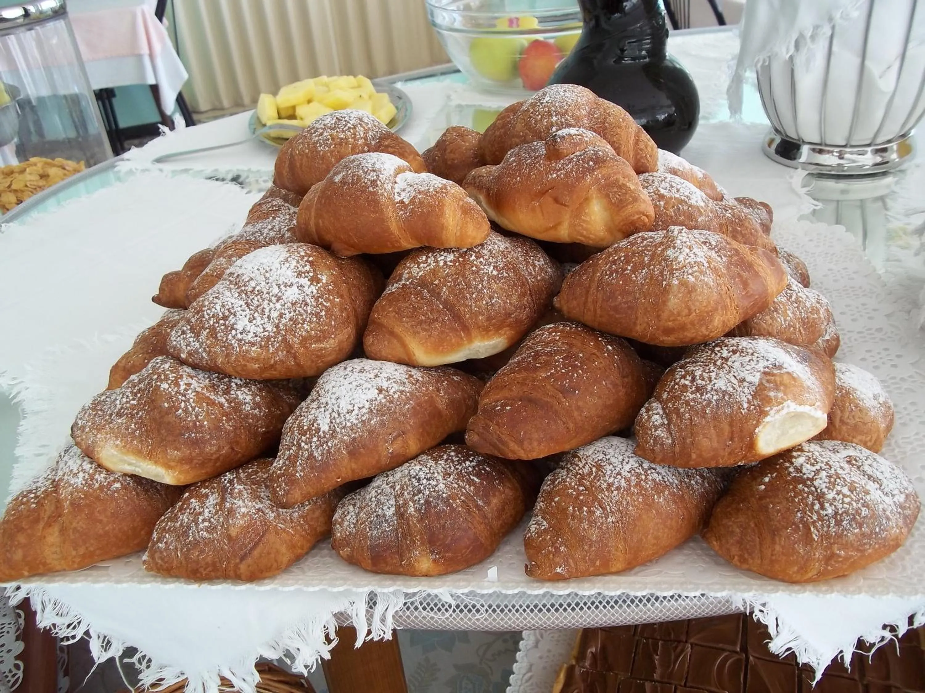 Breakfast in Hotel Italia