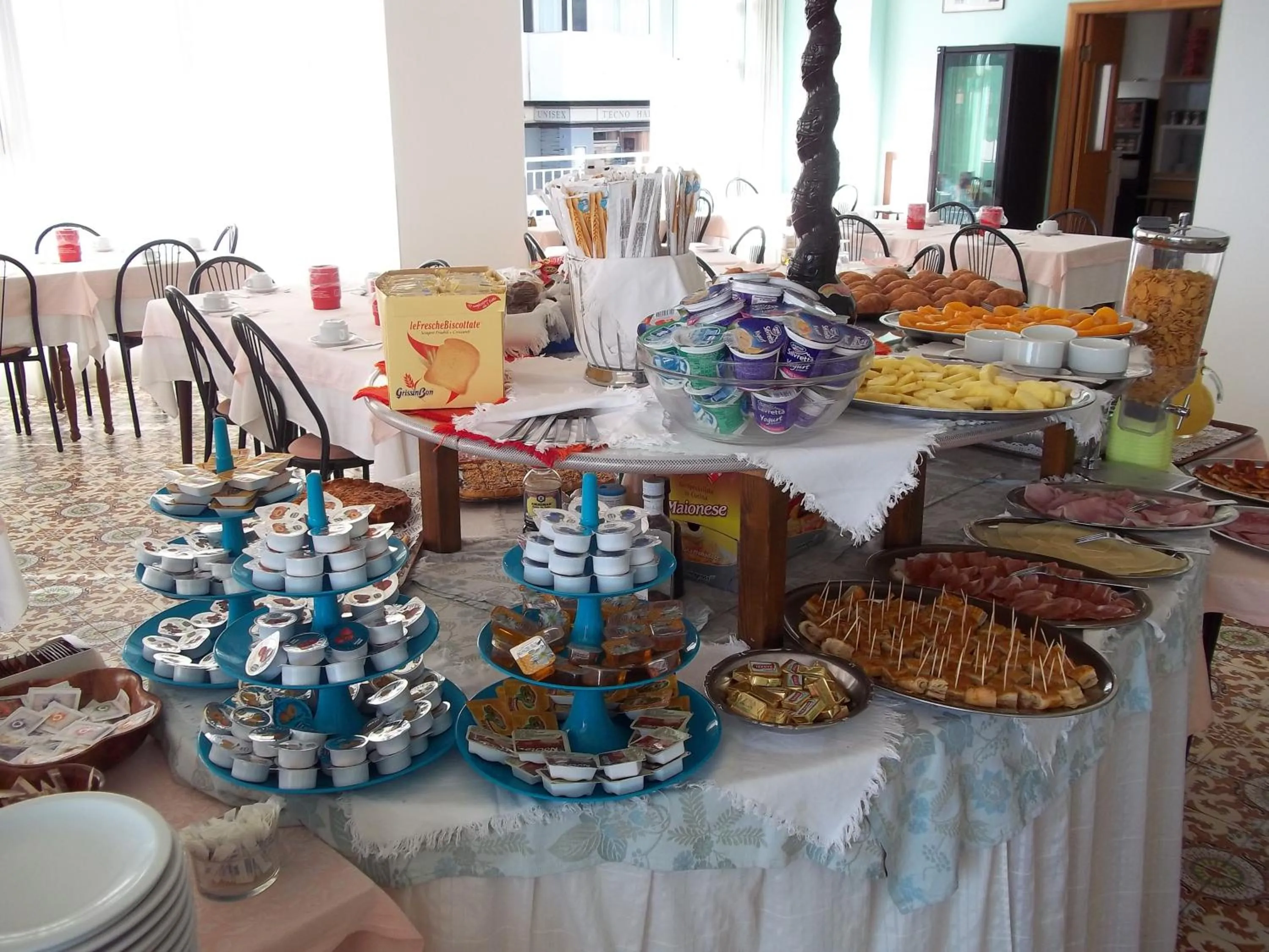 Breakfast in Hotel Italia