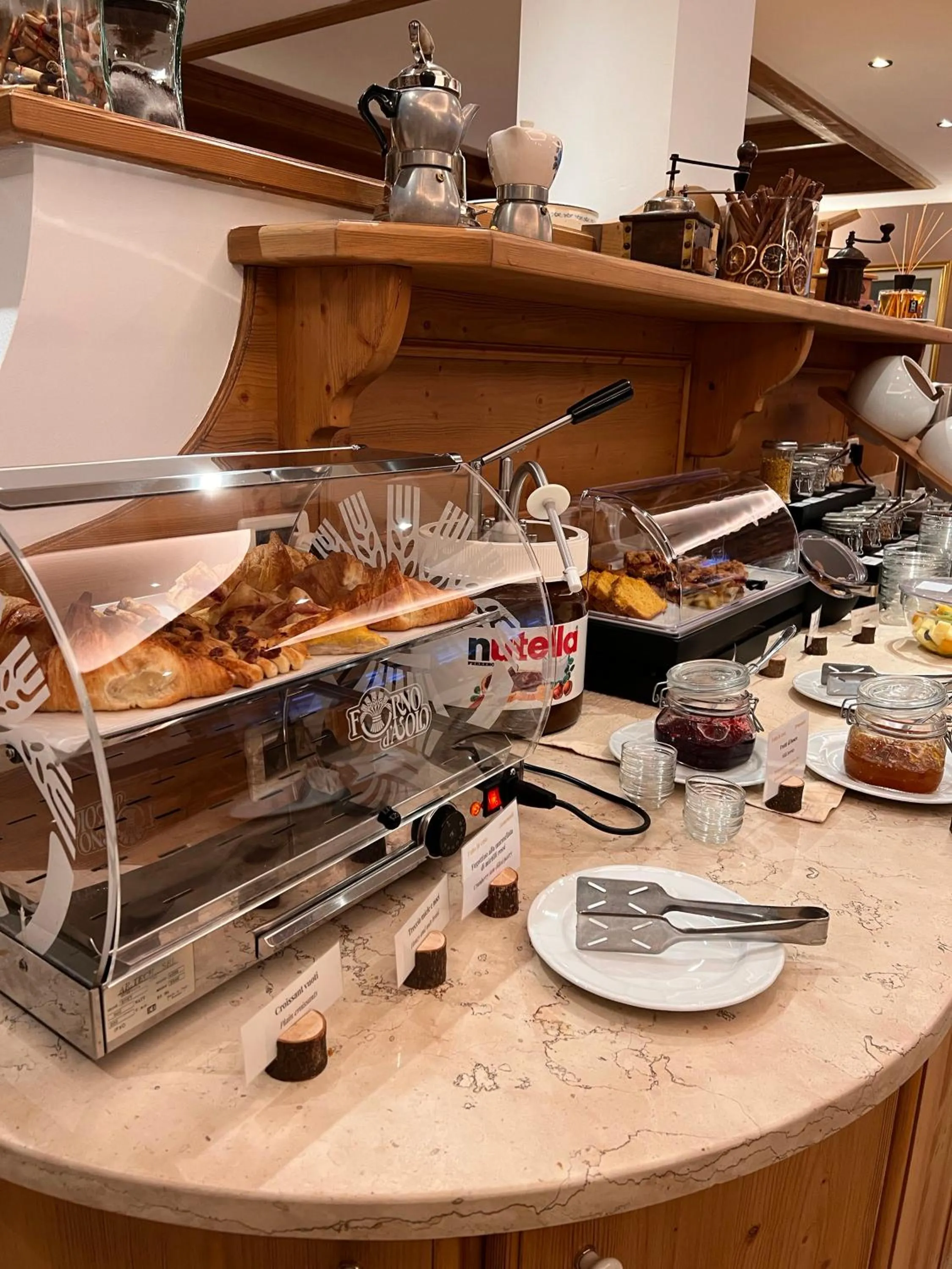 Breakfast in Albergo Conturina