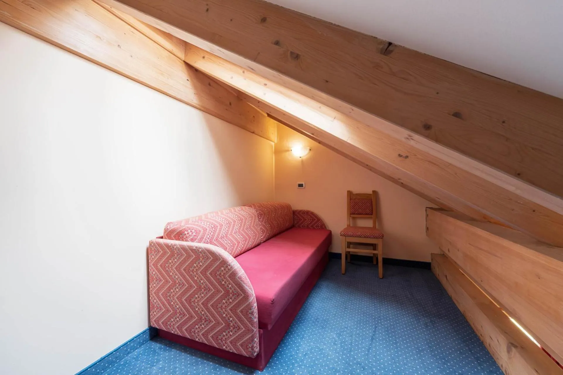 Seating area in Albergo Conturina