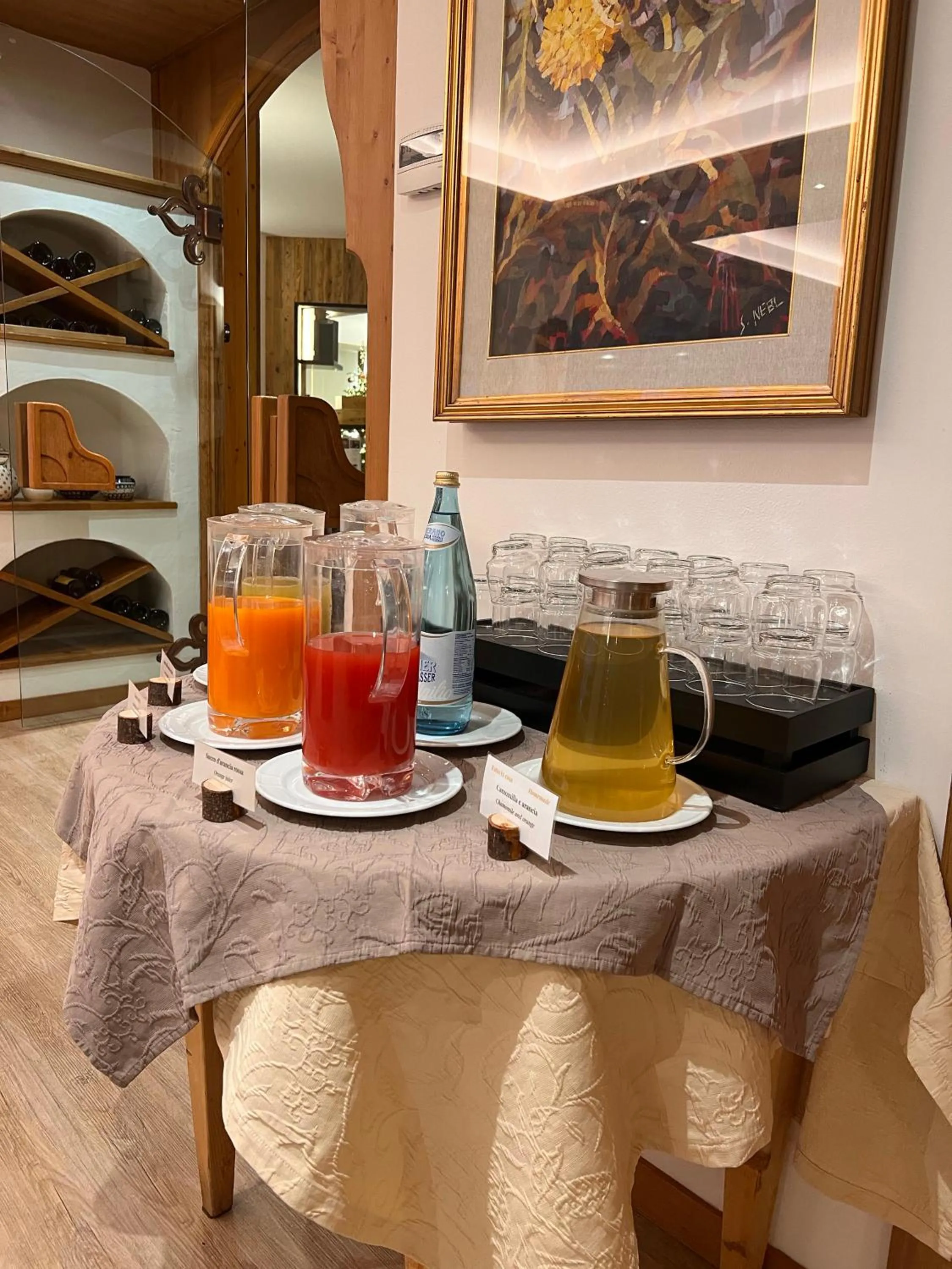 Breakfast in Albergo Conturina