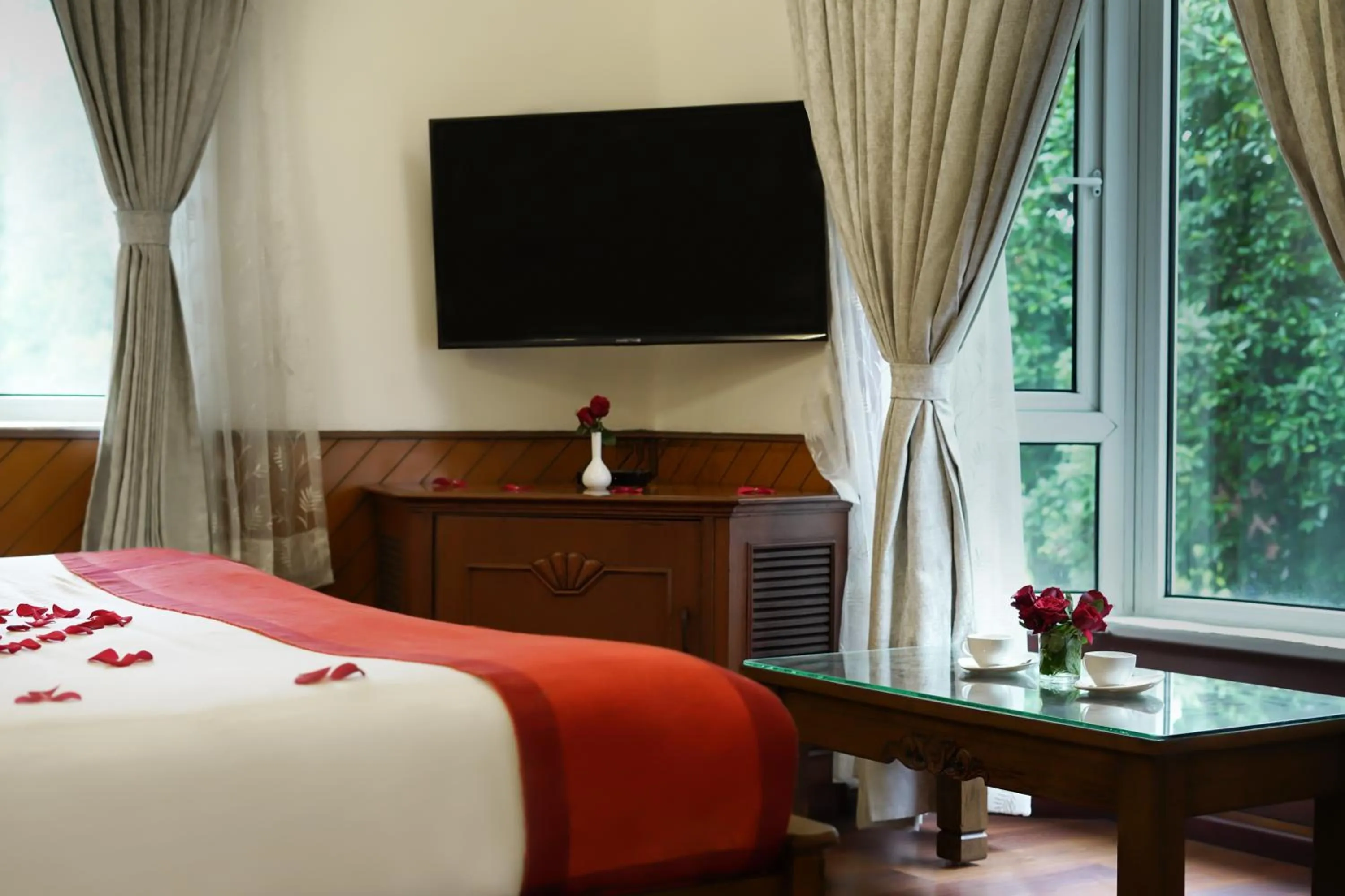 Property building, Bed in JC Residency