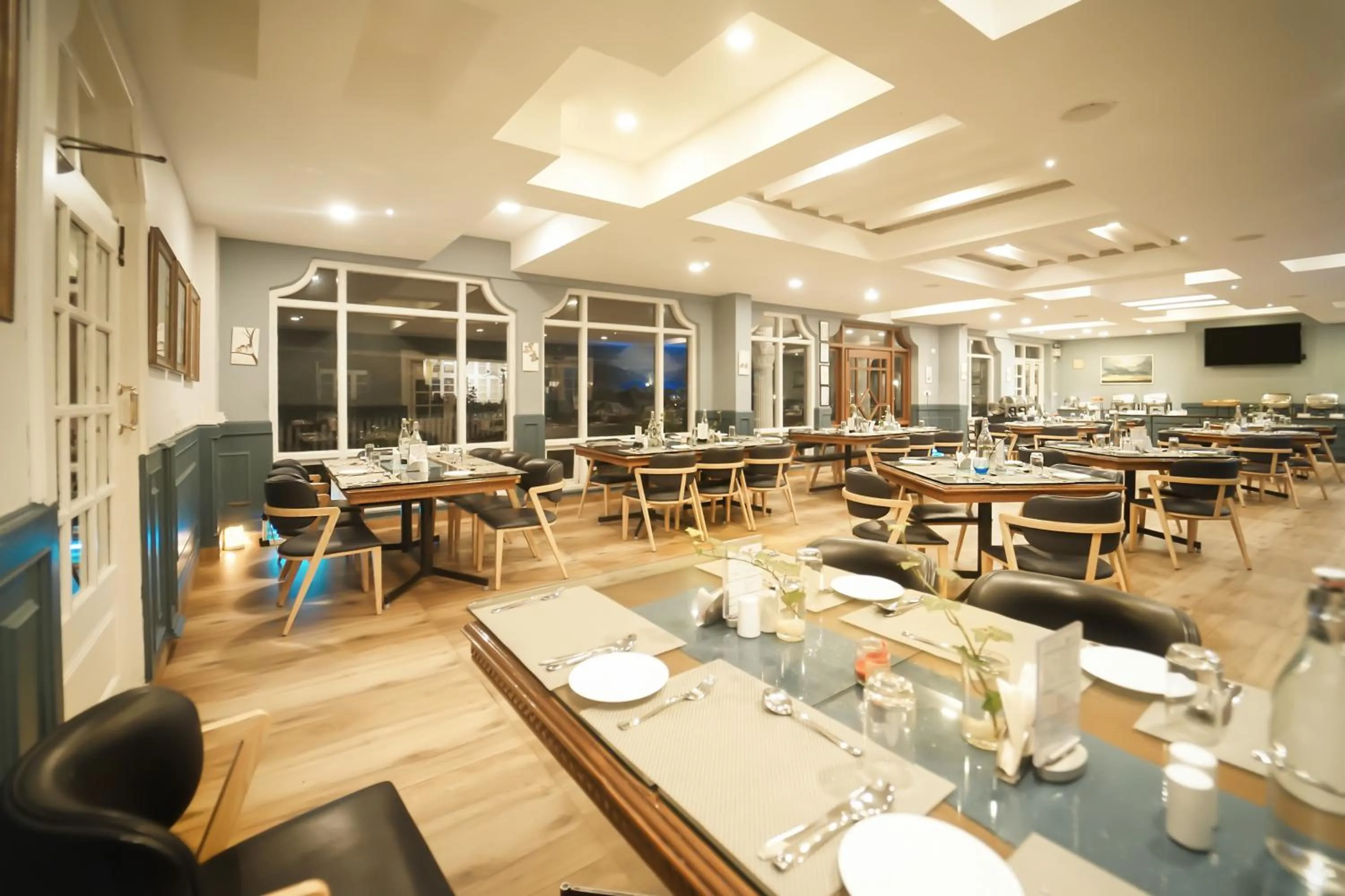 Restaurant/places to eat in JC Residency