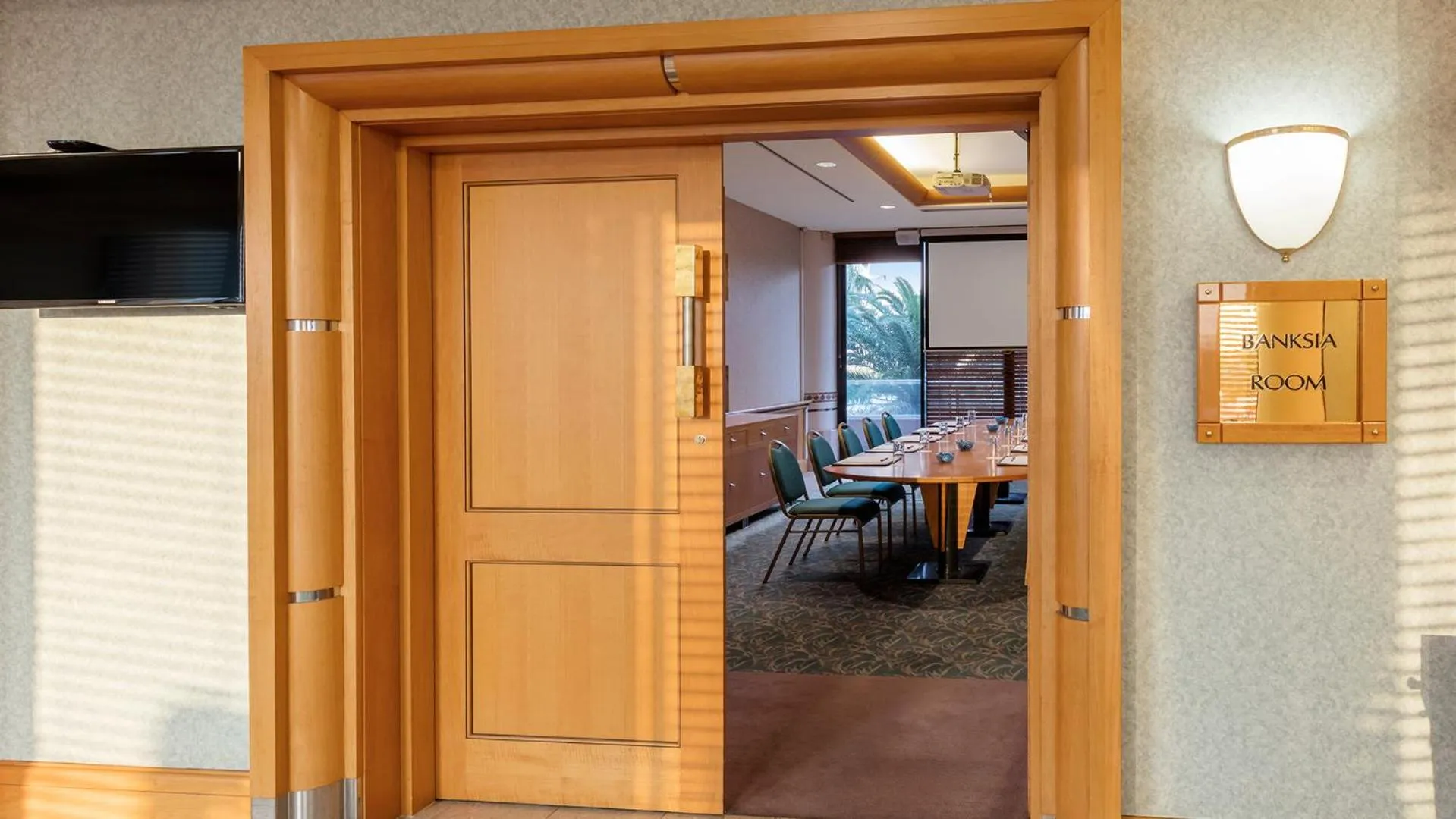 Meeting/conference room in Oaks Gold Coast Hotel