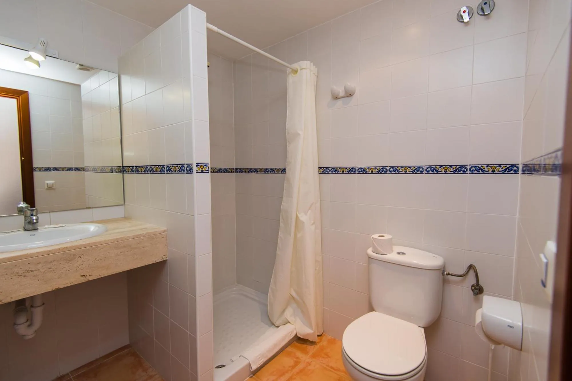 Bathroom in Hostal Cala Ratjada